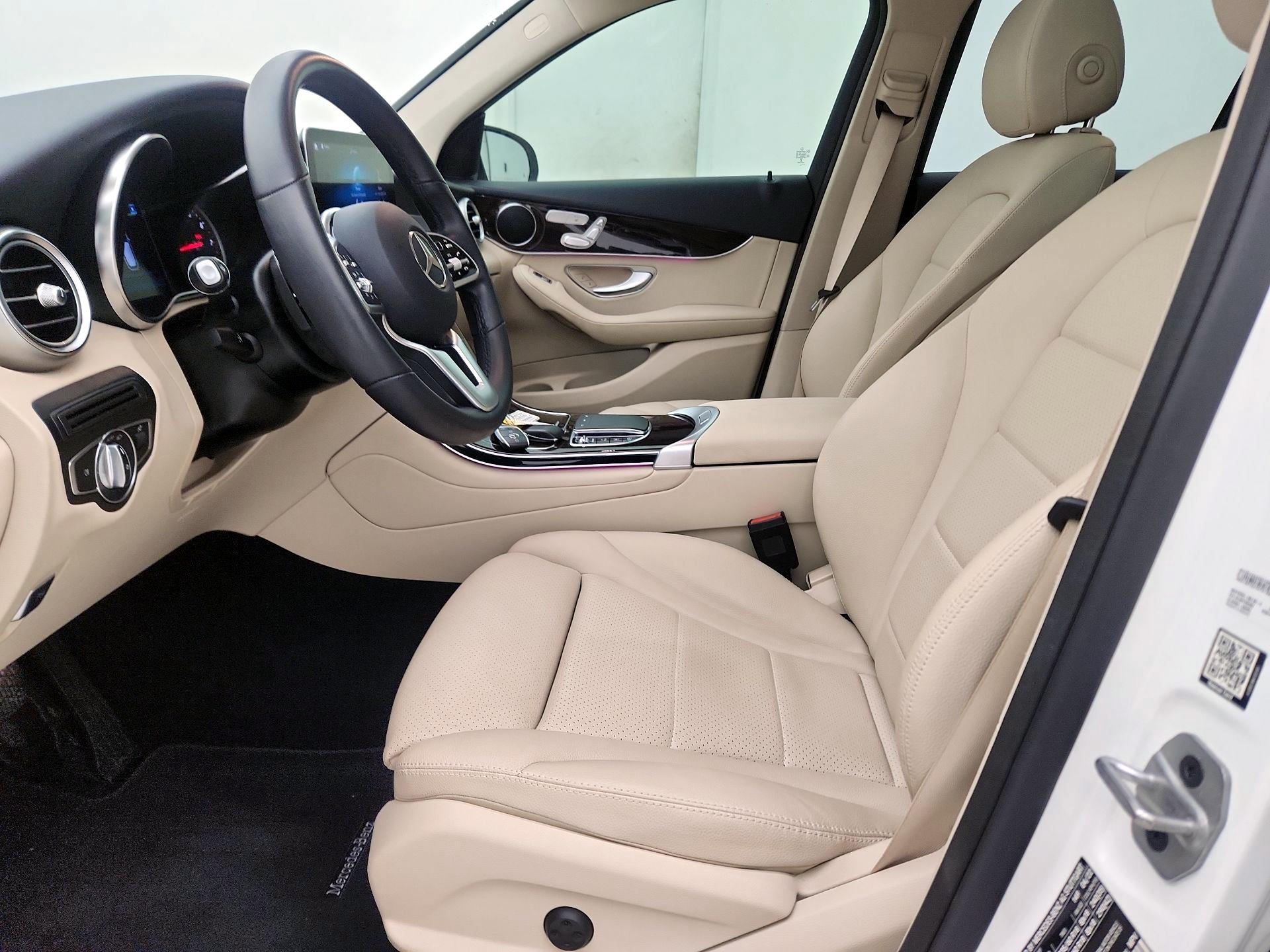 Thumbnail: 2022 Mercedes-Benz GLC - 11