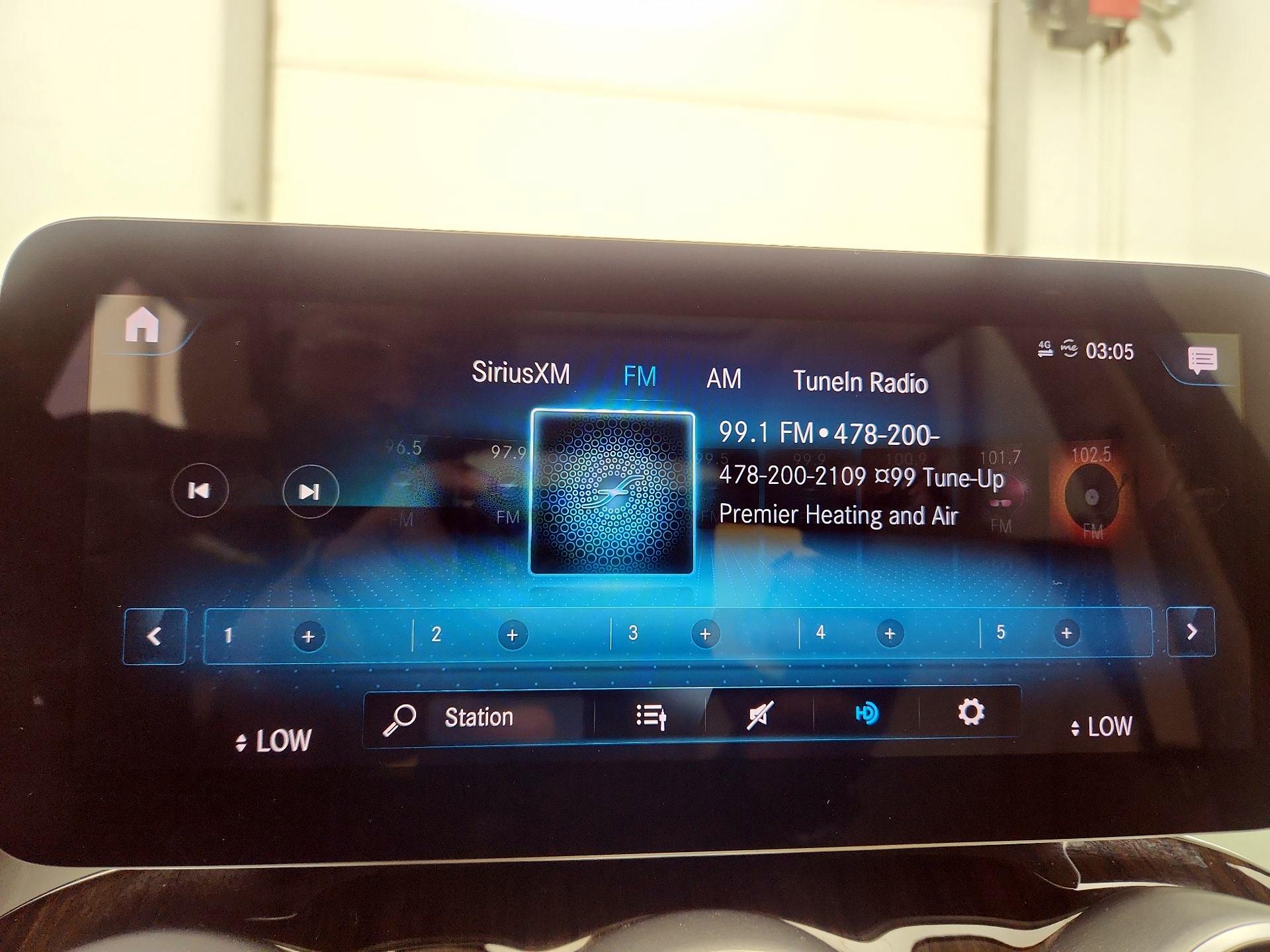 Thumbnail: 2022 Mercedes-Benz GLC - 15