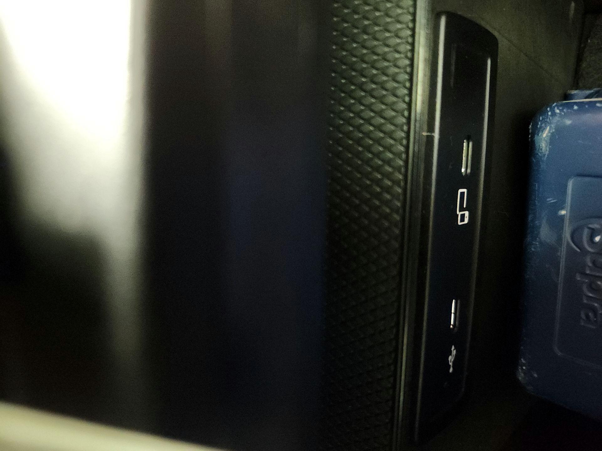 Thumbnail: 2022 Mercedes-Benz GLC - 18