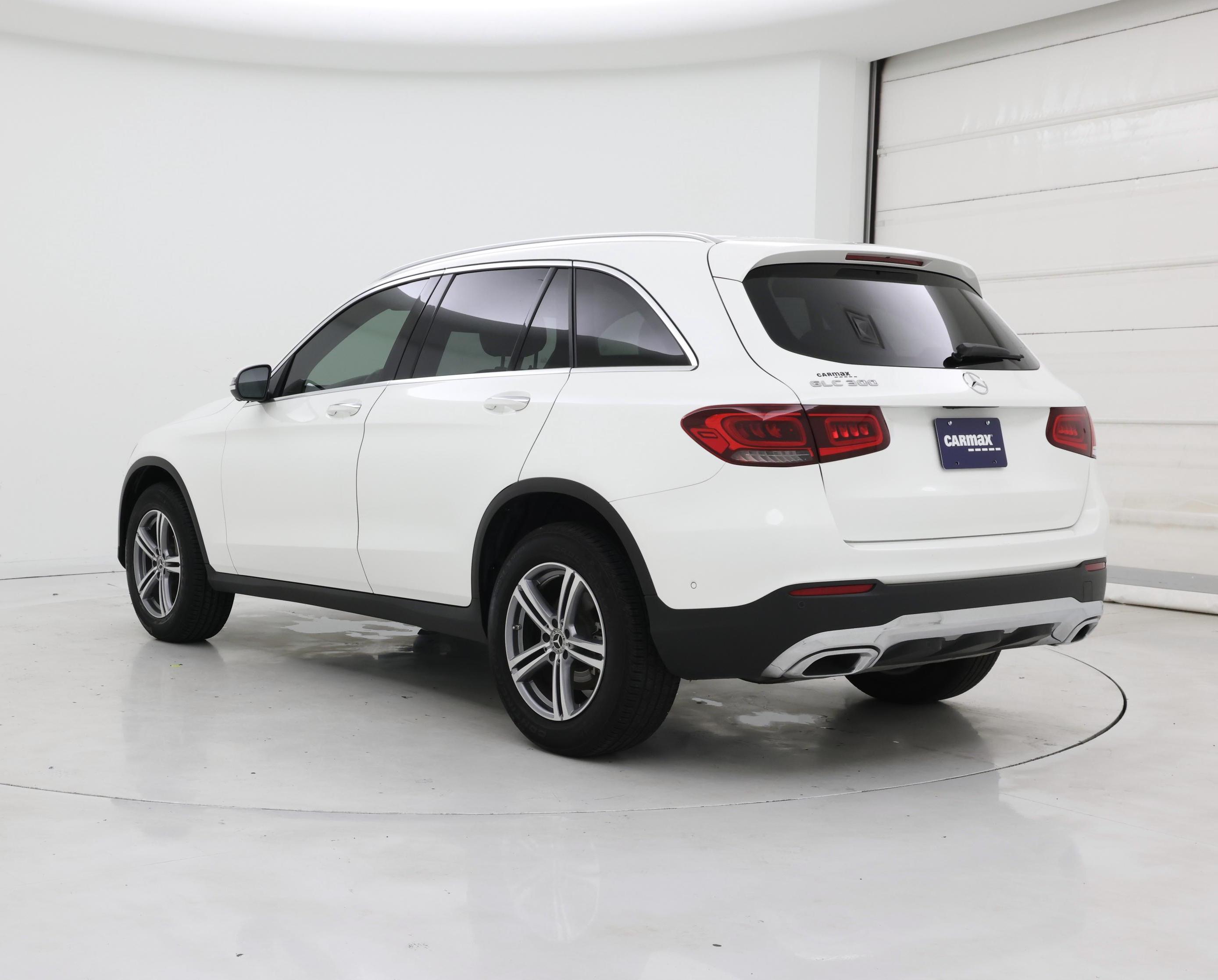 Thumbnail: 2022 Mercedes-Benz GLC - 2