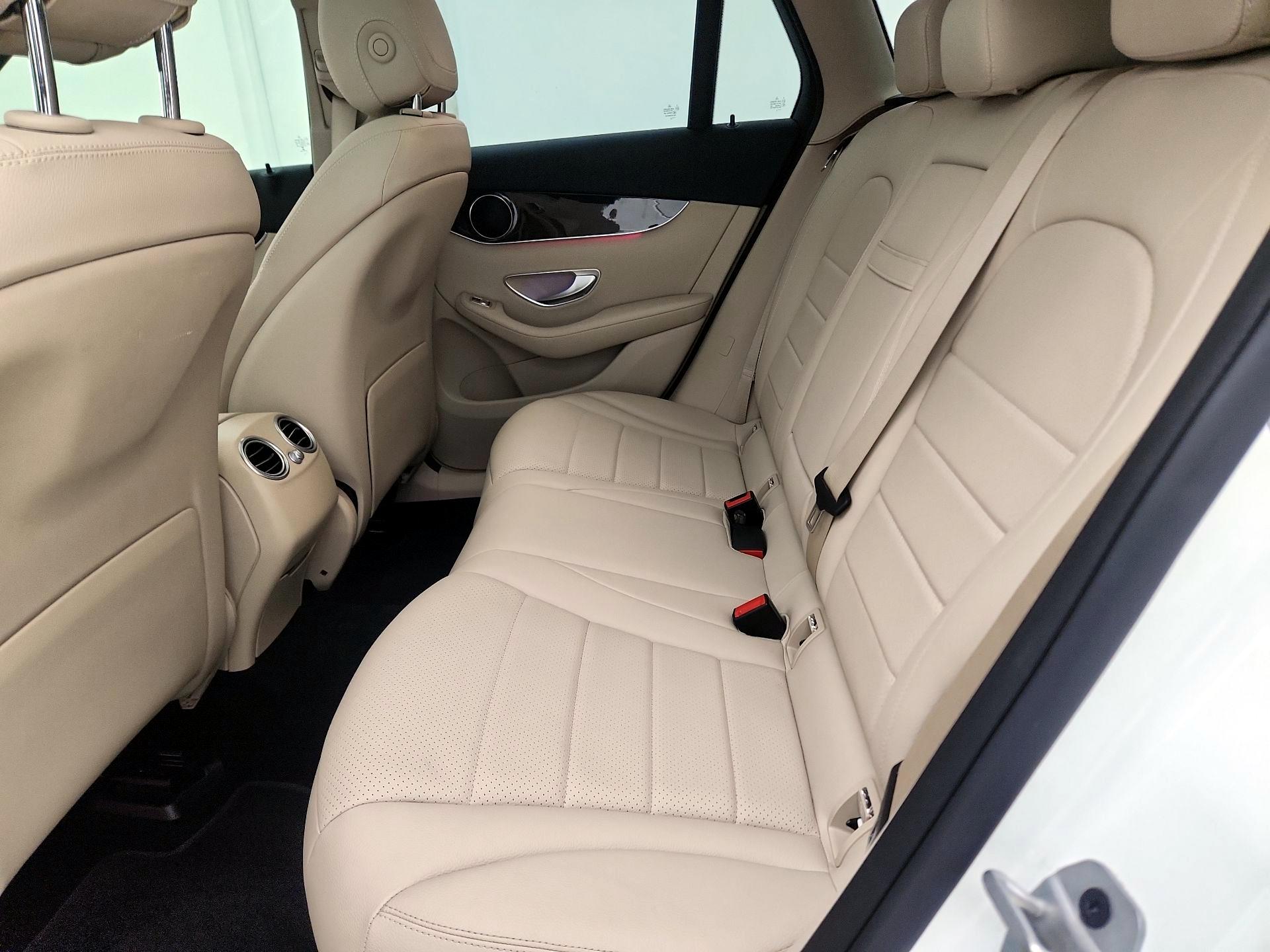 Thumbnail: 2022 Mercedes-Benz GLC - 20