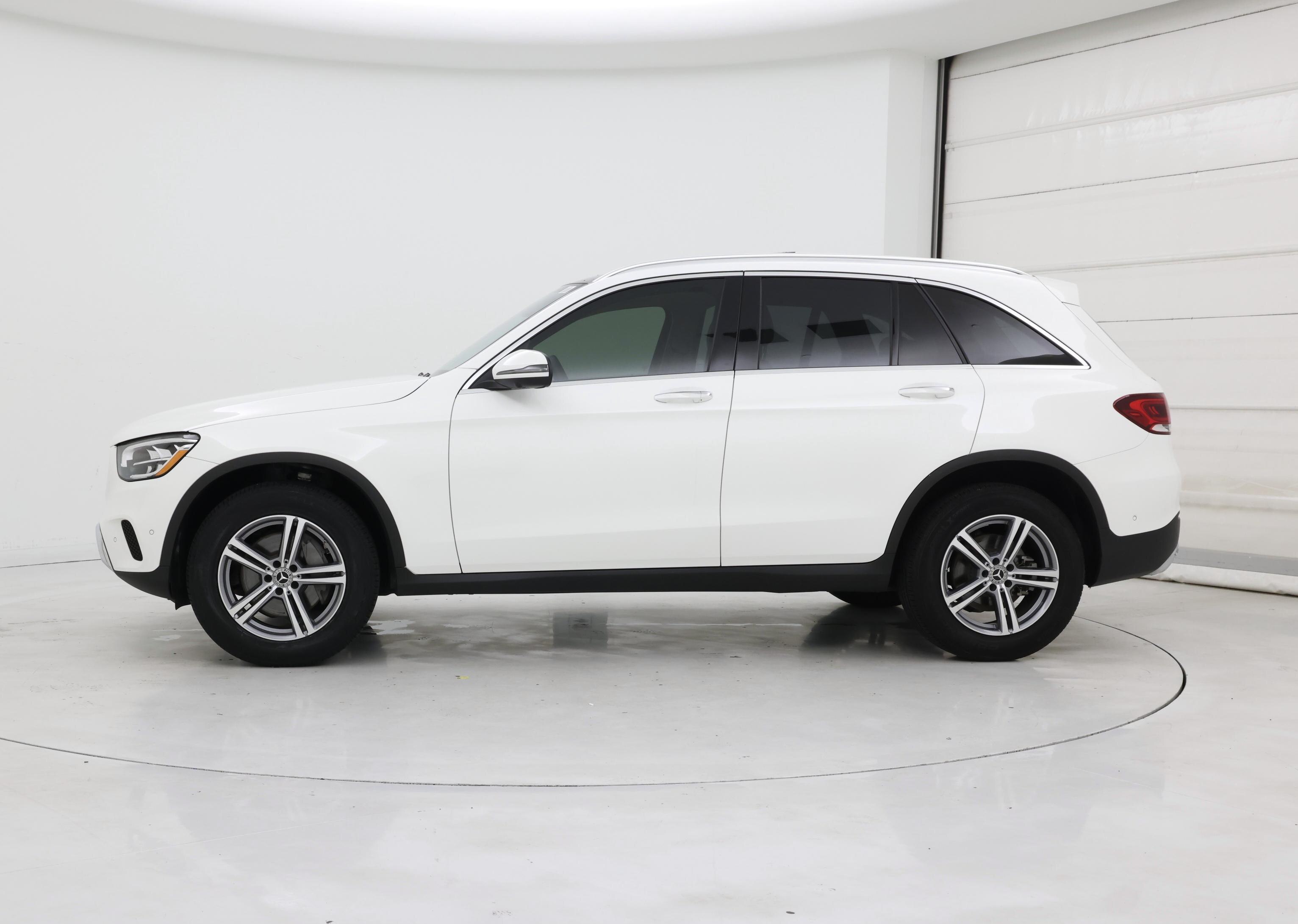 Thumbnail: 2022 Mercedes-Benz GLC - 3