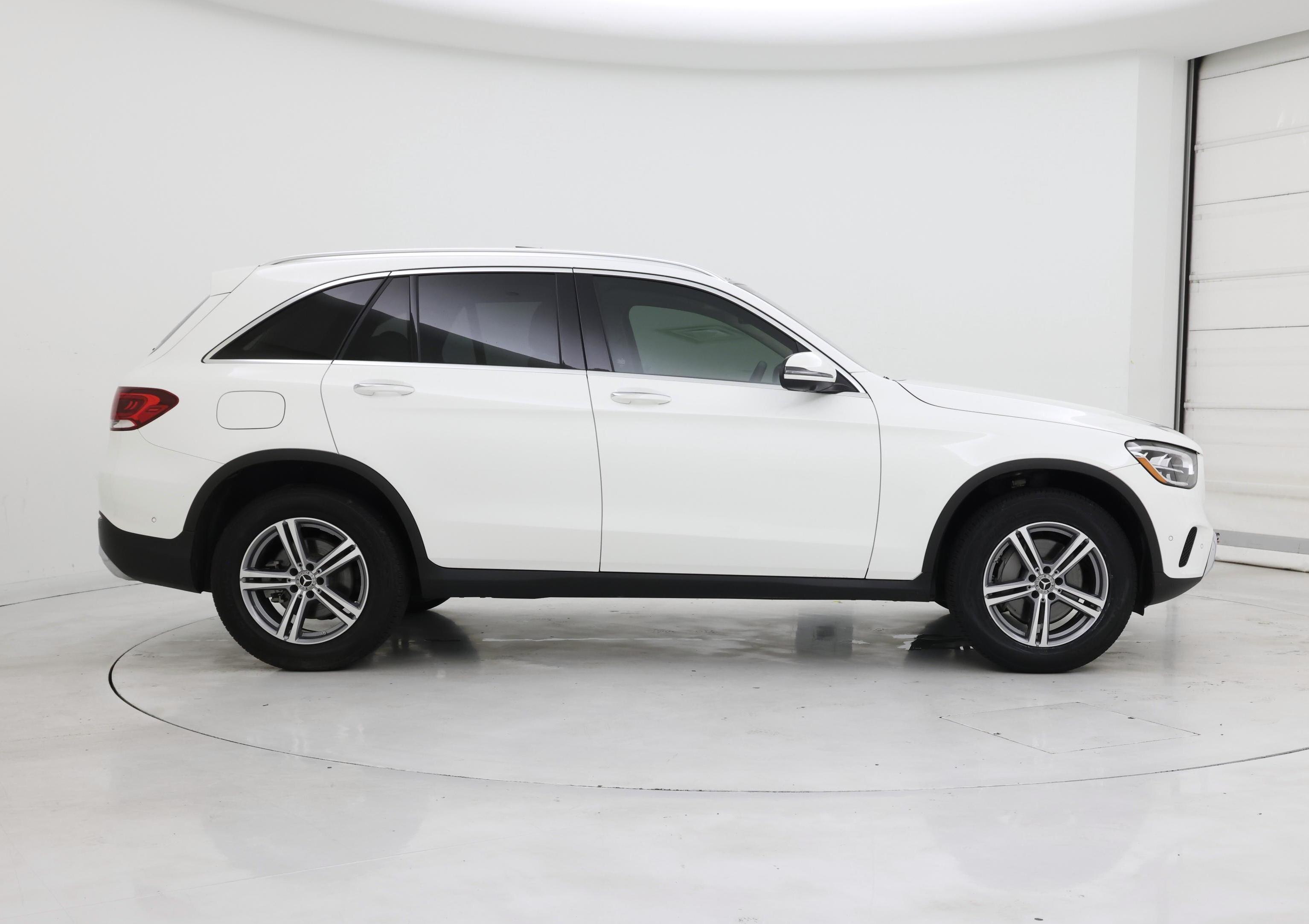 Thumbnail: 2022 Mercedes-Benz GLC - 7