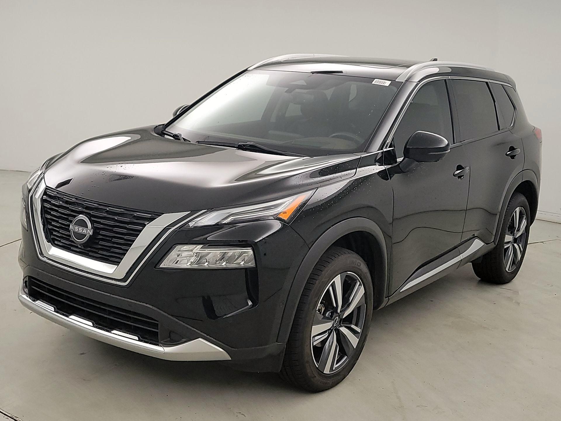 Thumbnail: 2023 Nissan Rogue - 3