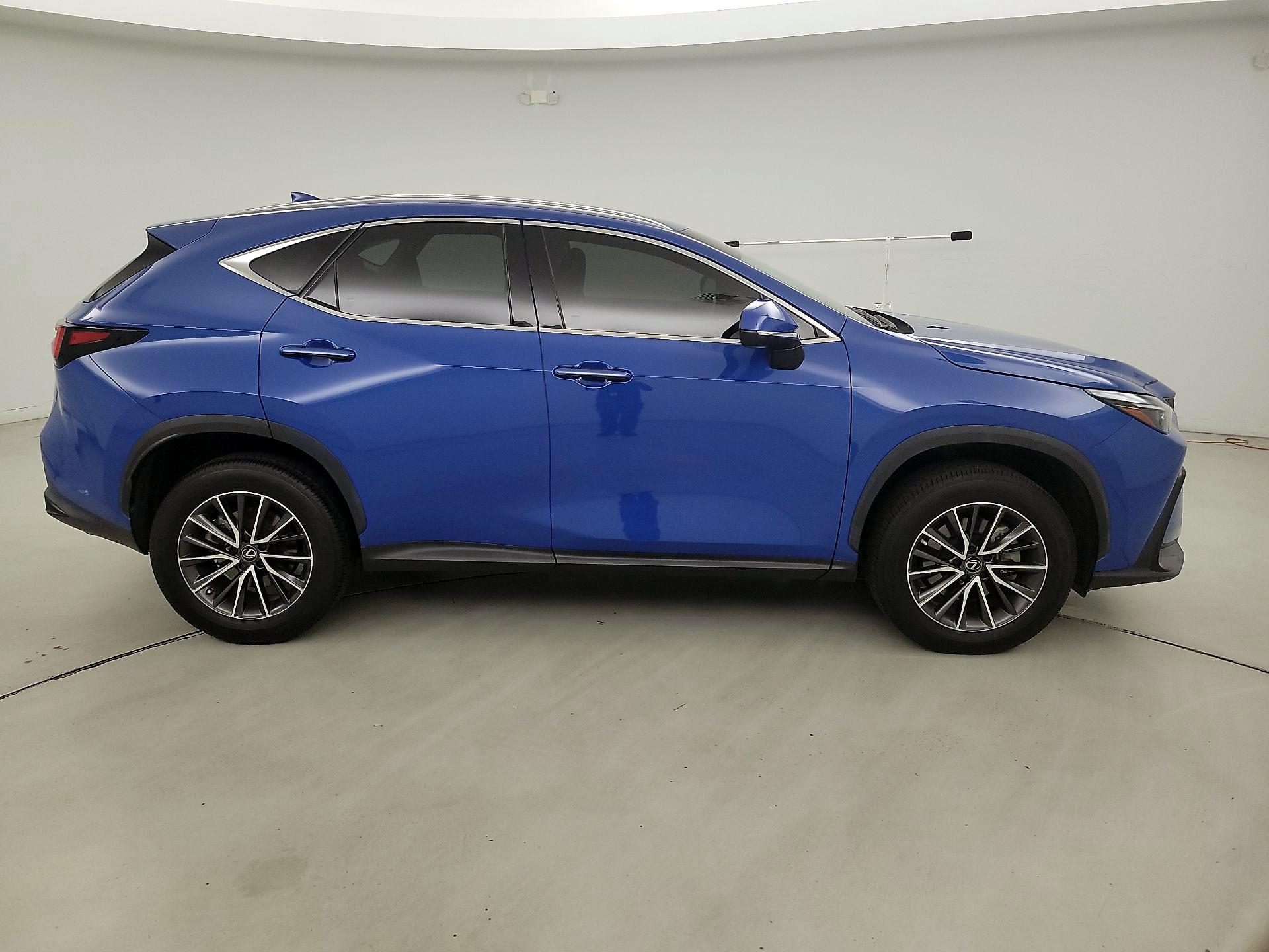 Thumbnail: 2022 Lexus NX - 4