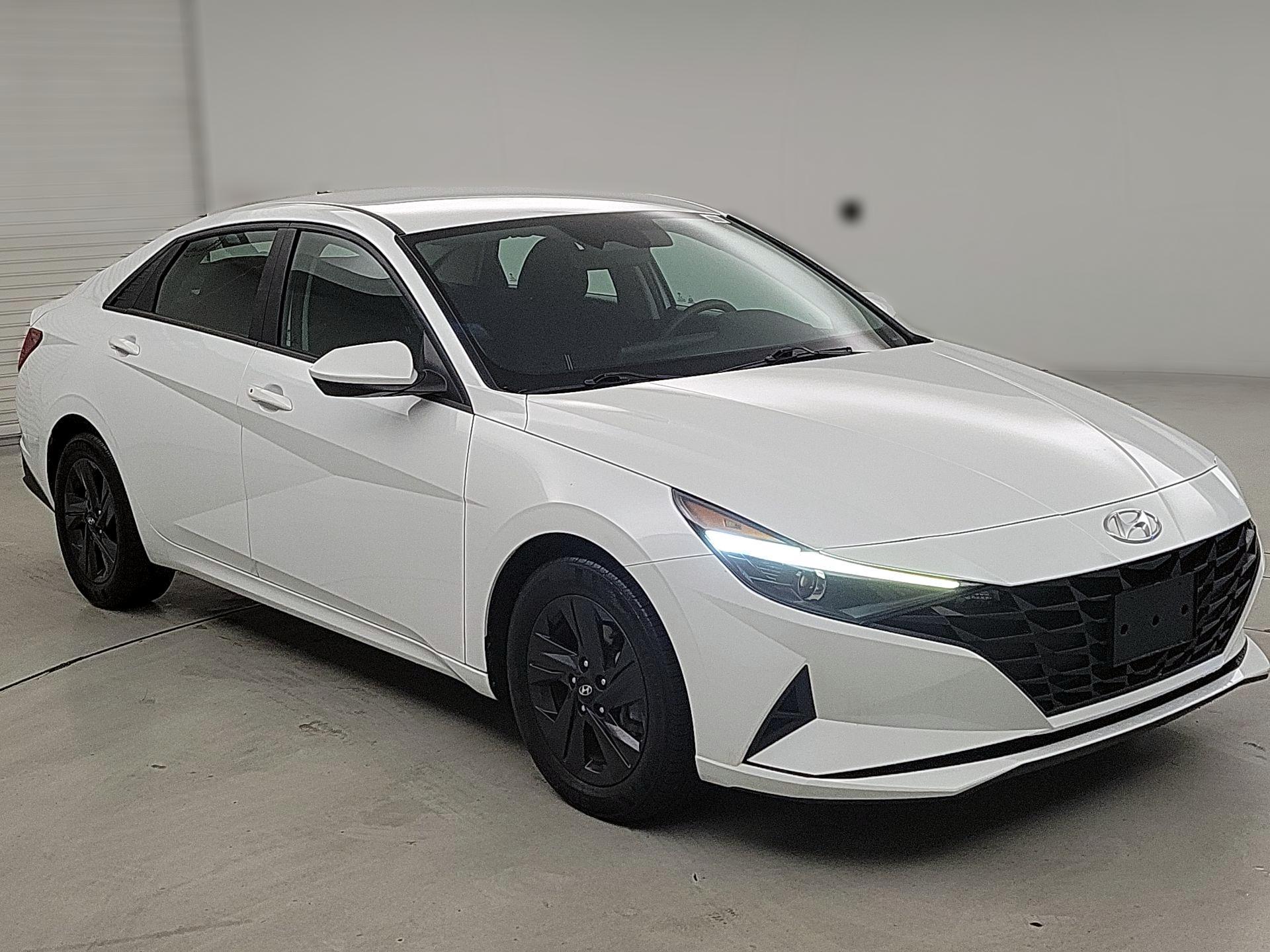 Thumbnail: 2021 Hyundai Elantra - 1