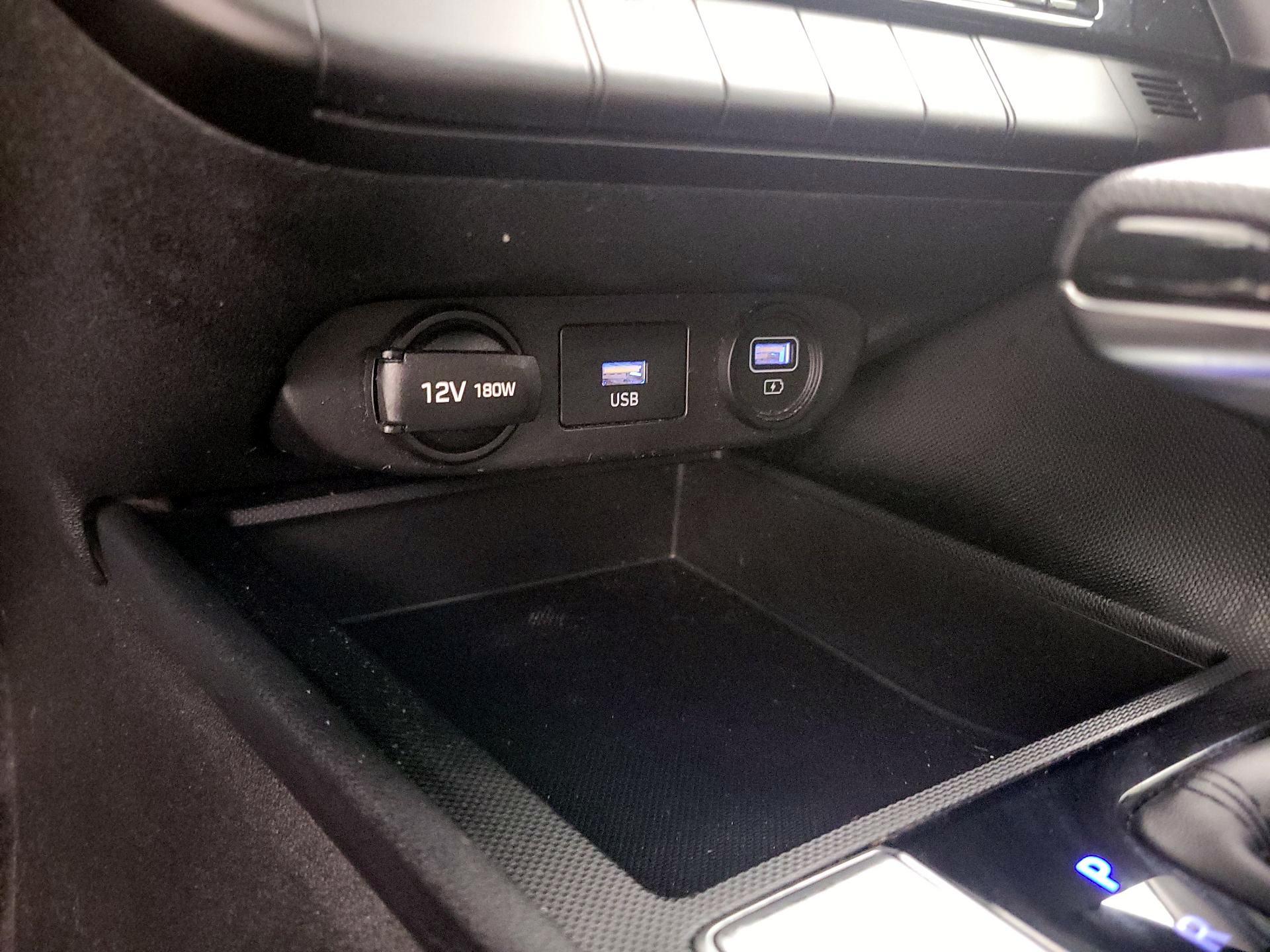 Thumbnail: 2021 Hyundai Elantra - 16