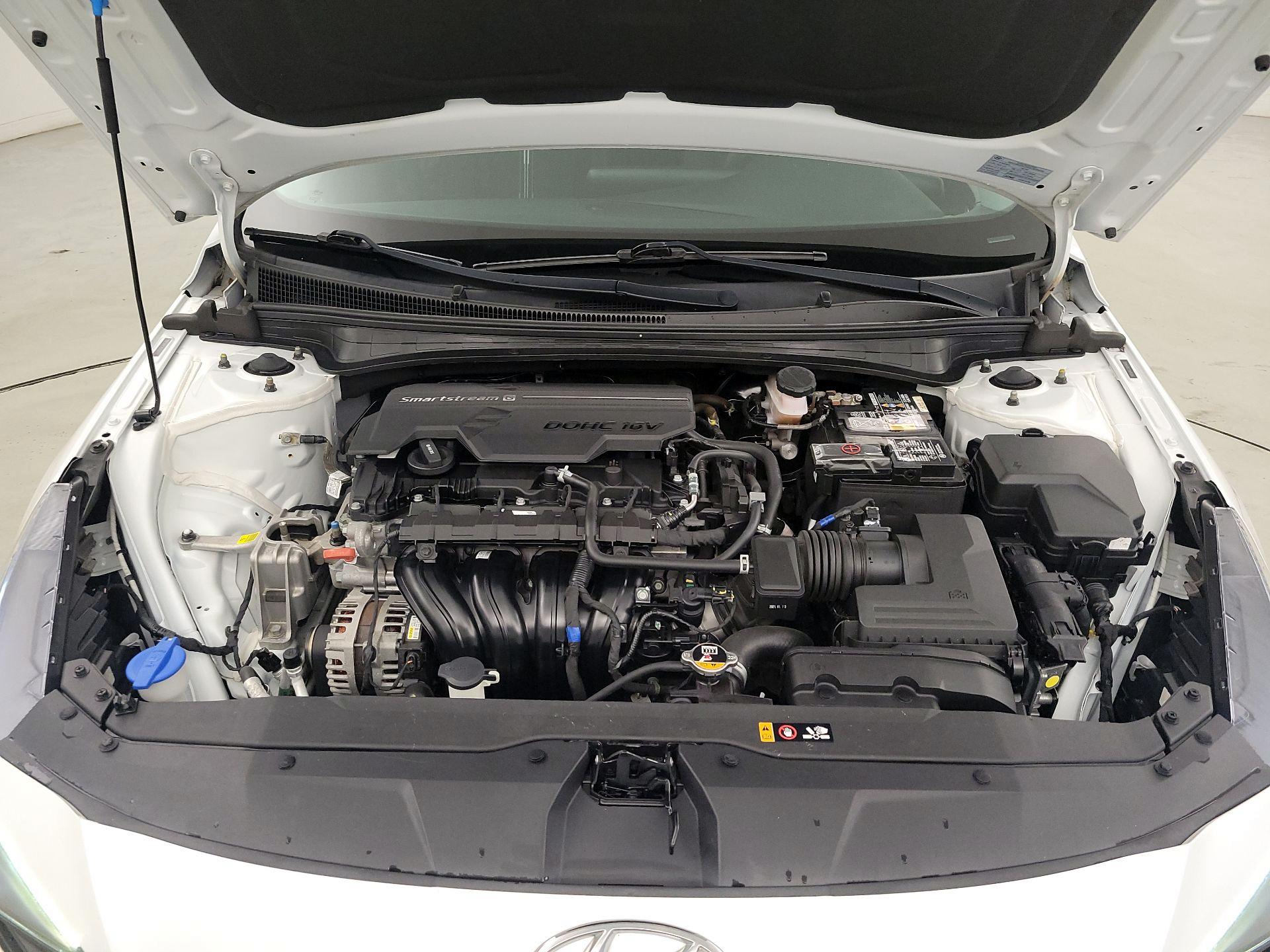 Thumbnail: 2021 Hyundai Elantra - 19