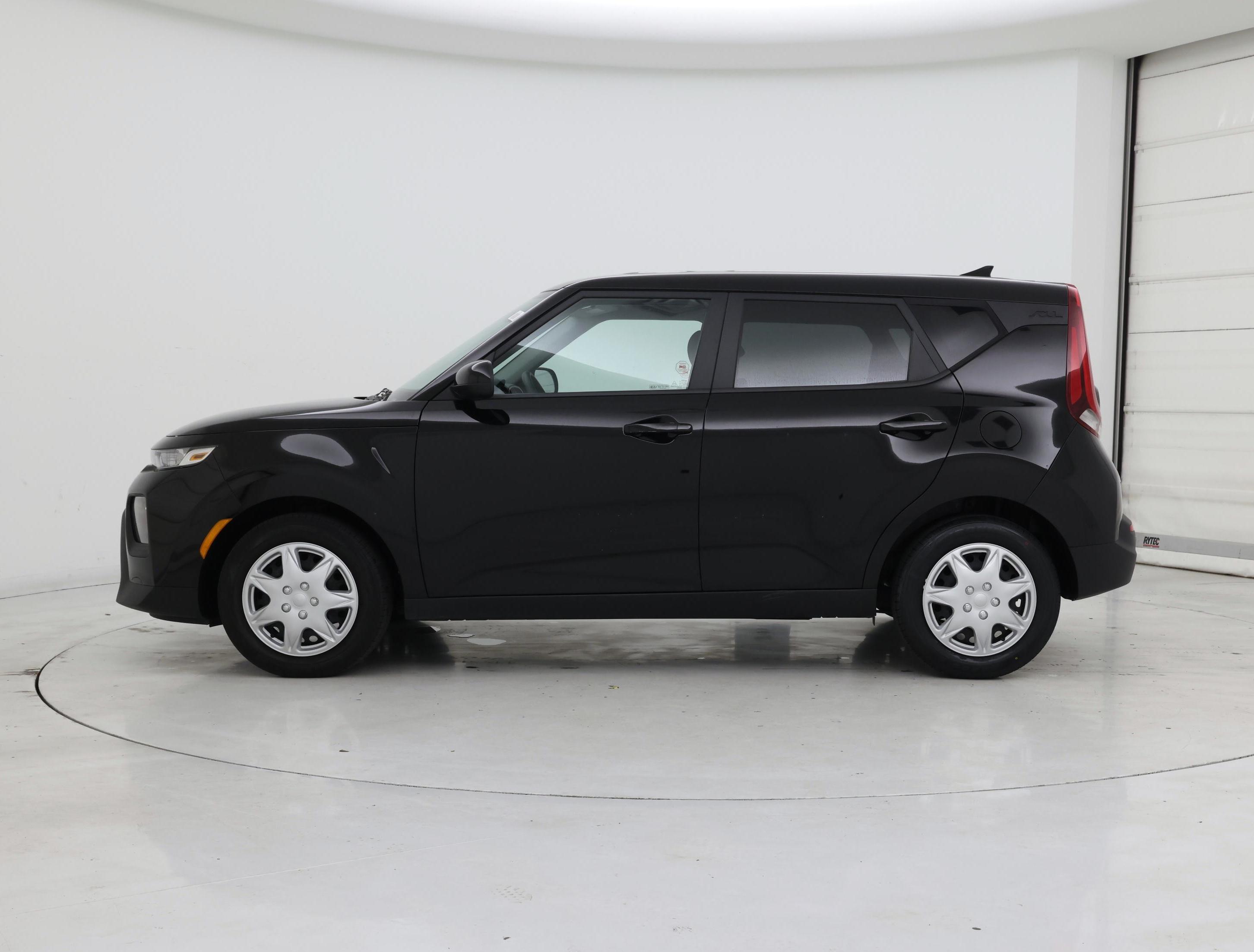 Thumbnail: 2020 Kia Soul - 3