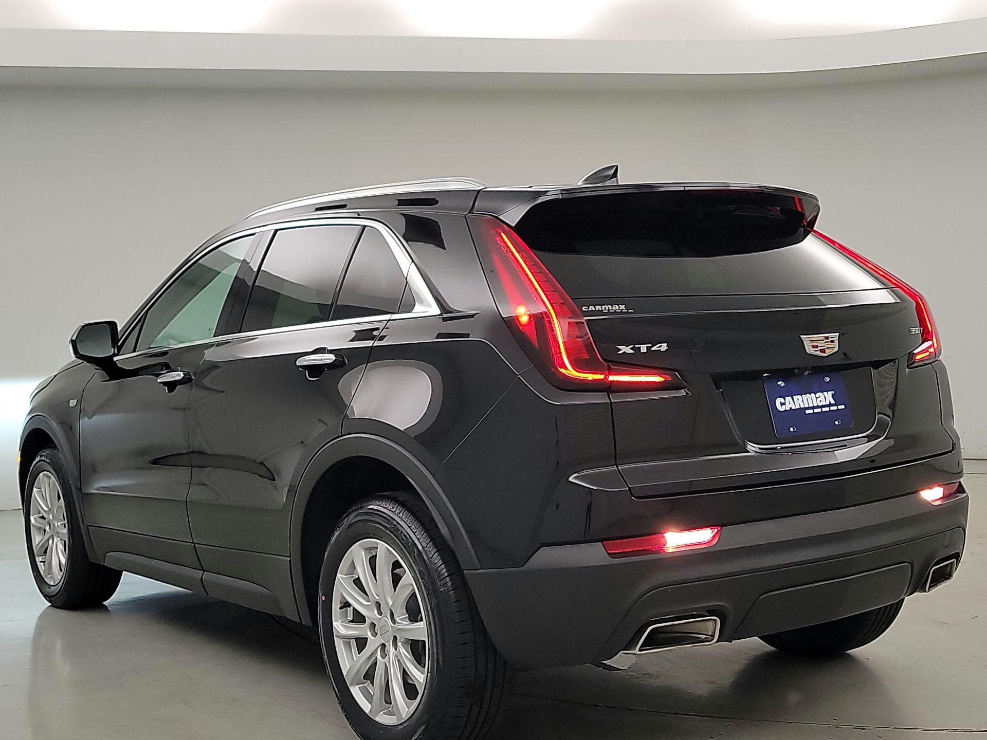 Thumbnail: 2023 Cadillac XT4 - 7