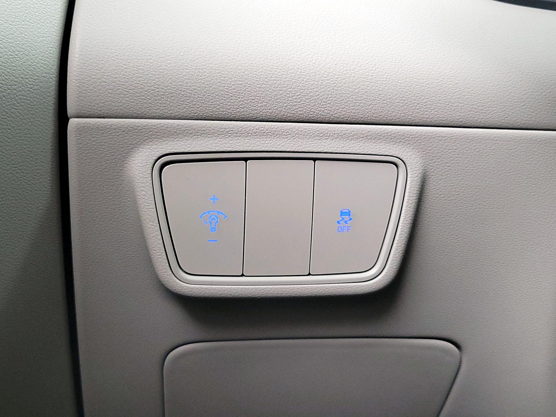 Thumbnail: 2022 Hyundai Tucson - 13