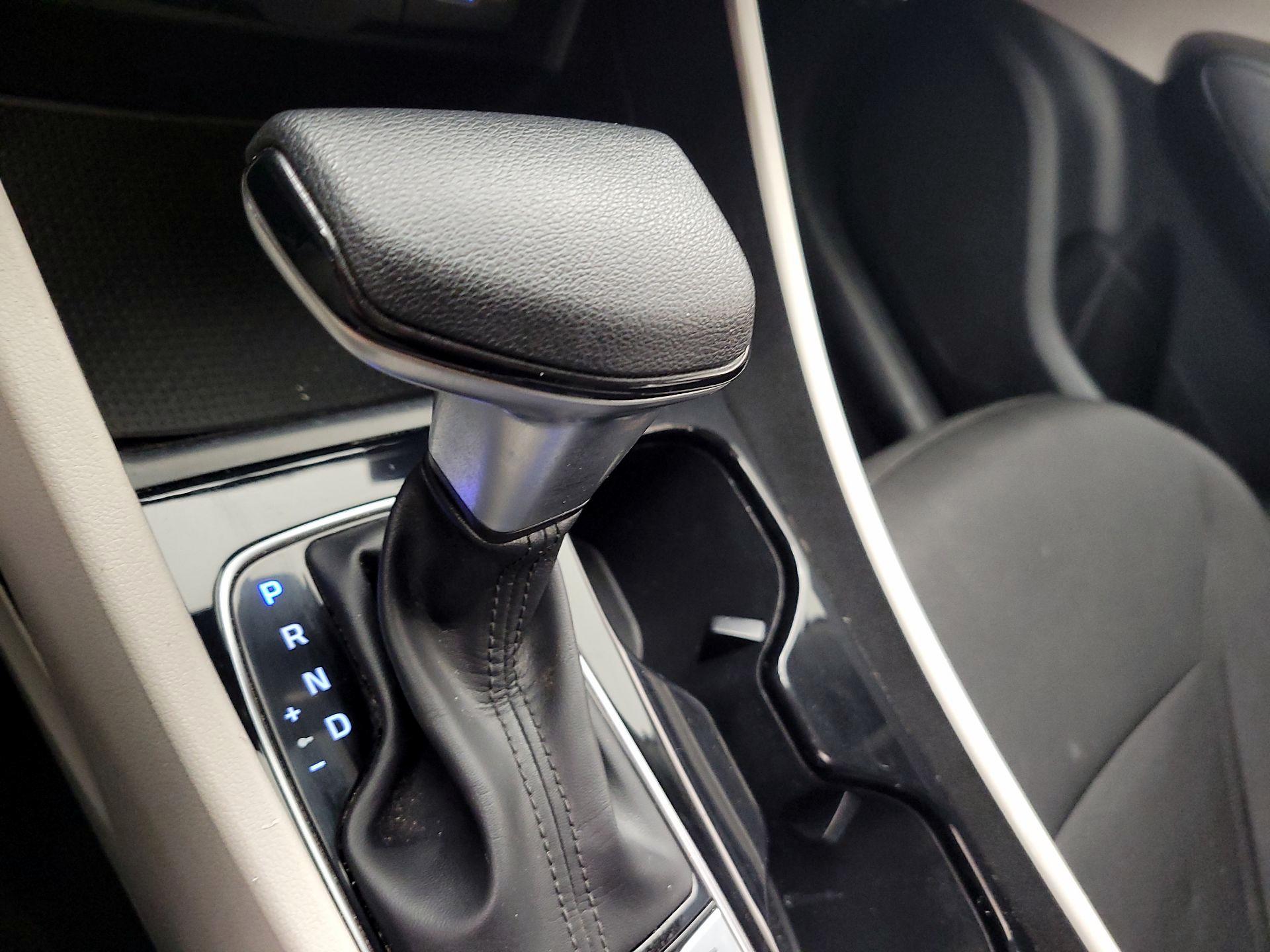 Thumbnail: 2022 Hyundai Tucson - 17