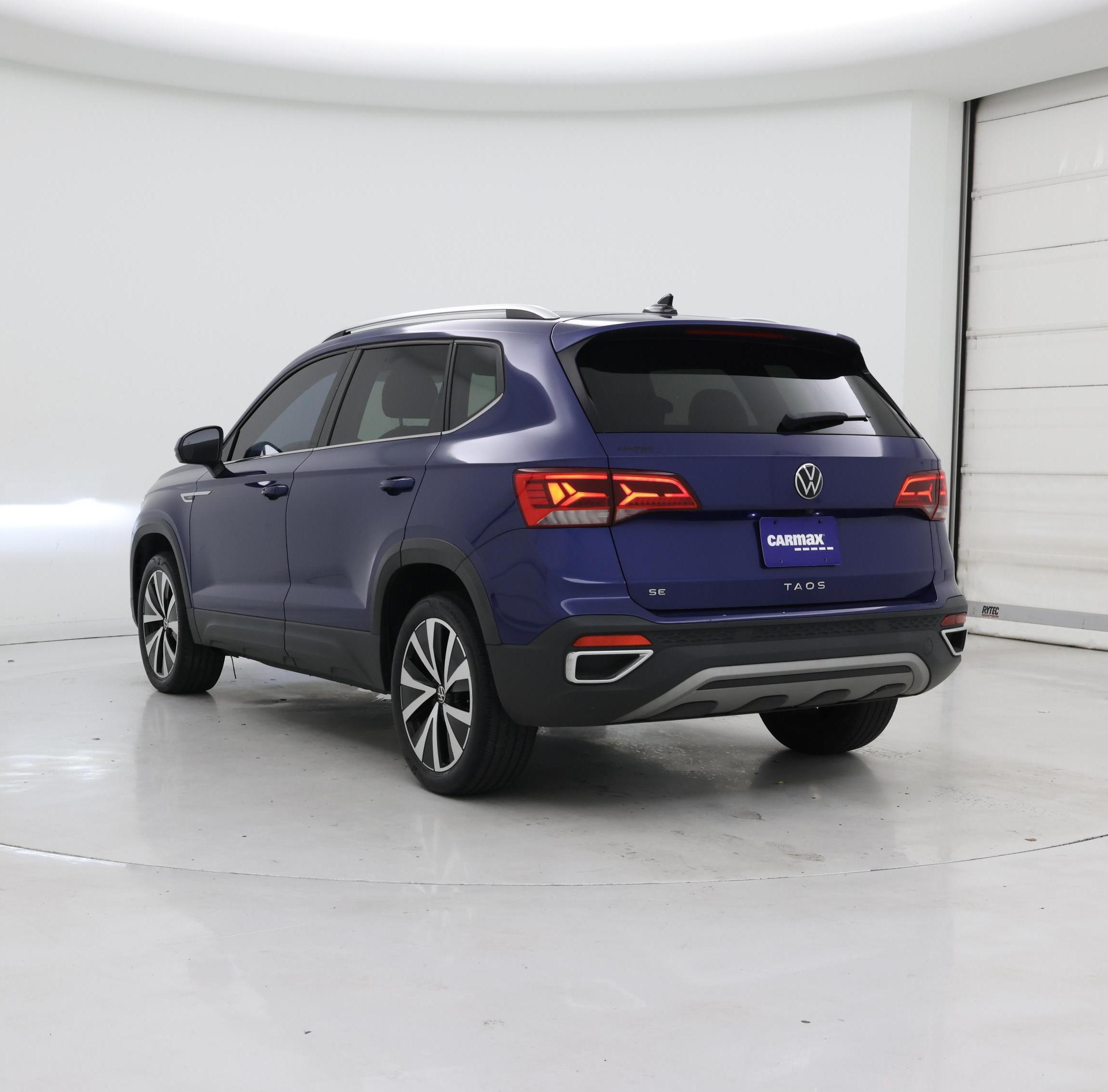 Thumbnail: 2022 Volkswagen Taos - 2