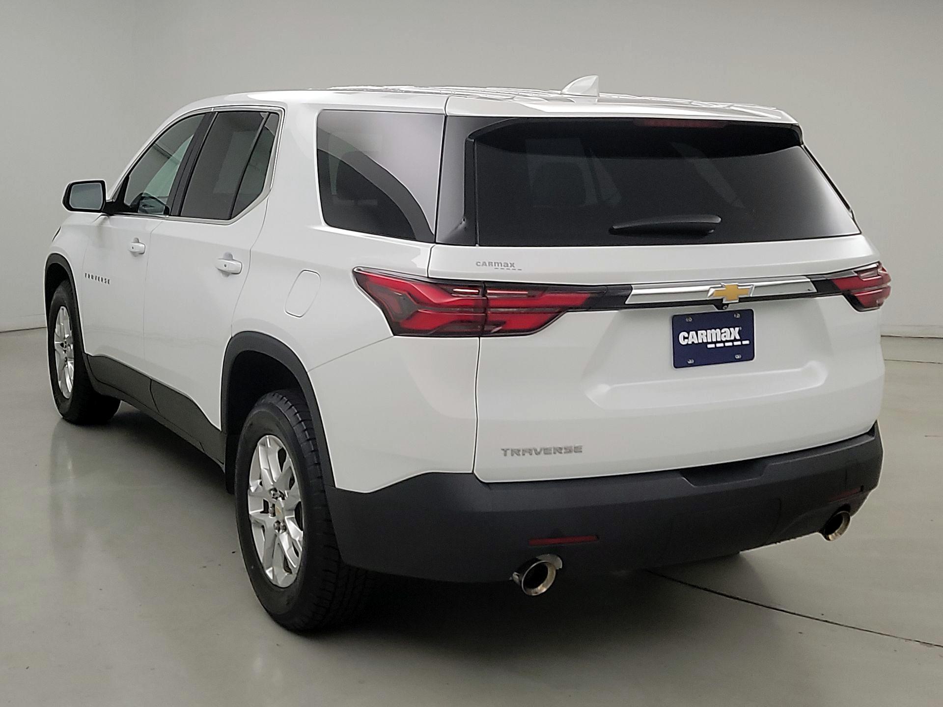 Thumbnail: 2022 Chevrolet Traverse - 7