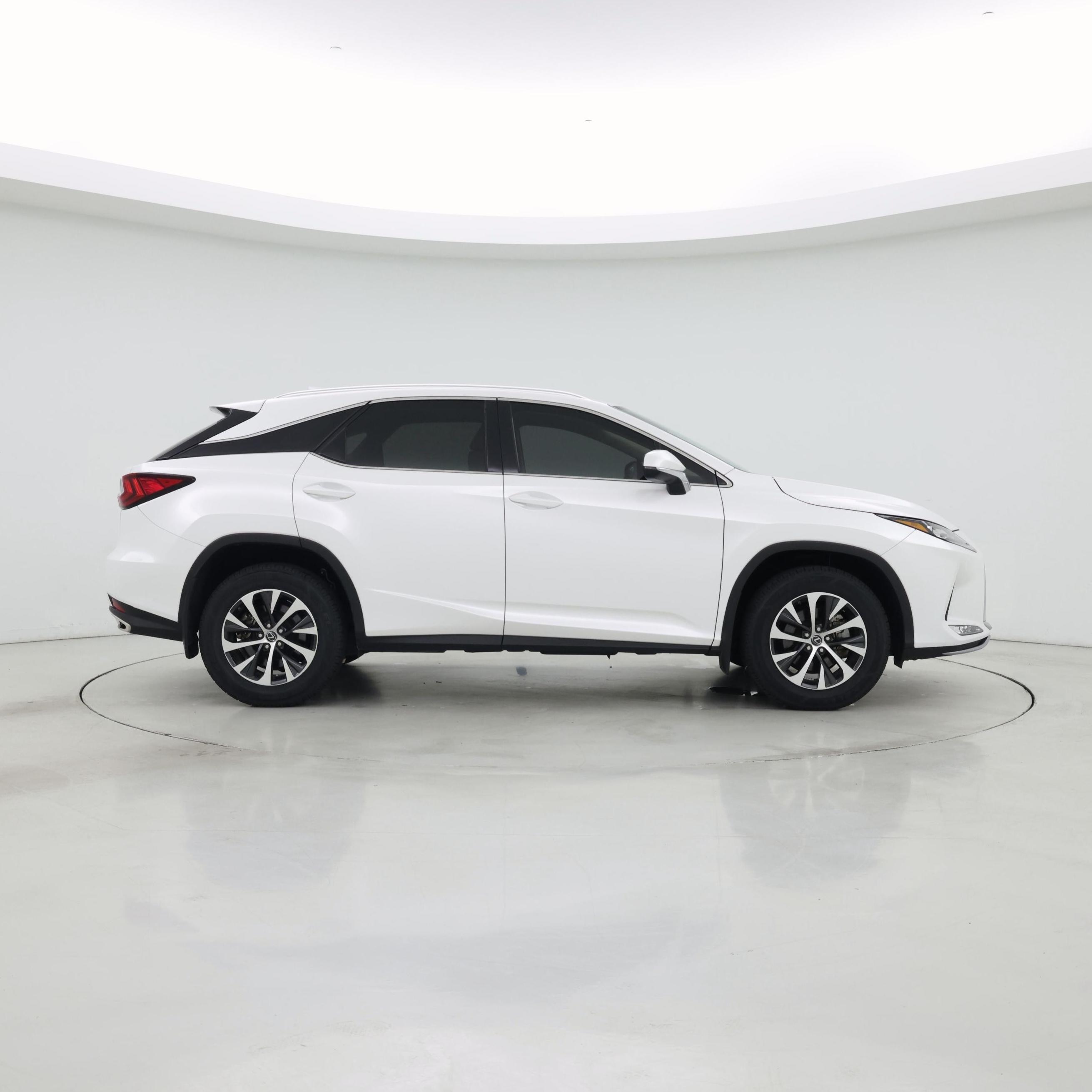 Thumbnail: 2022 Lexus RX - 7