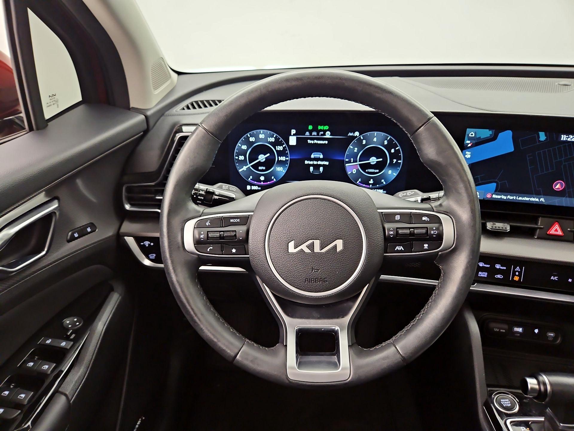Thumbnail: 2023 Kia Sportage - 10