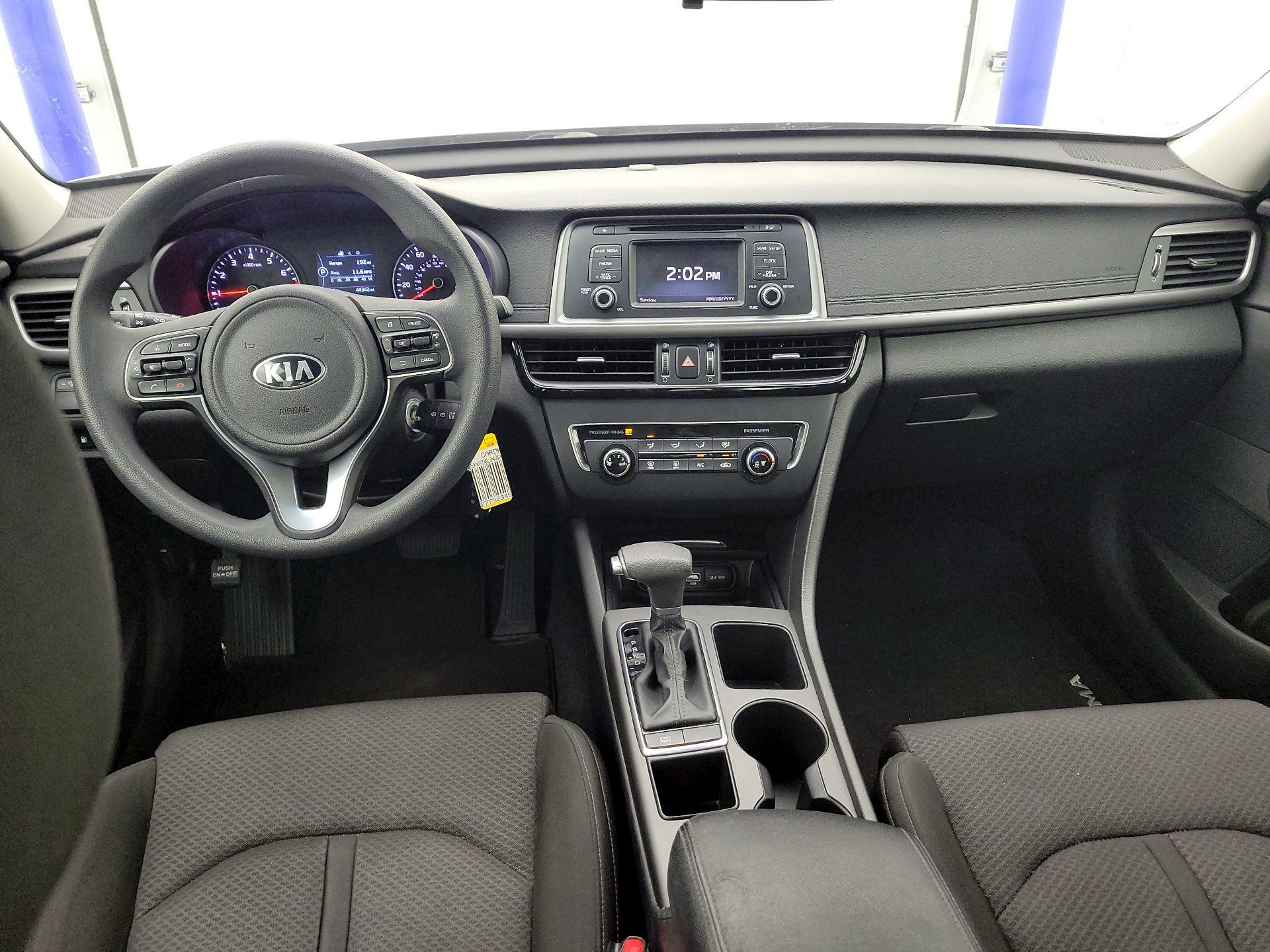 Thumbnail: 2016 Kia Optima - 9