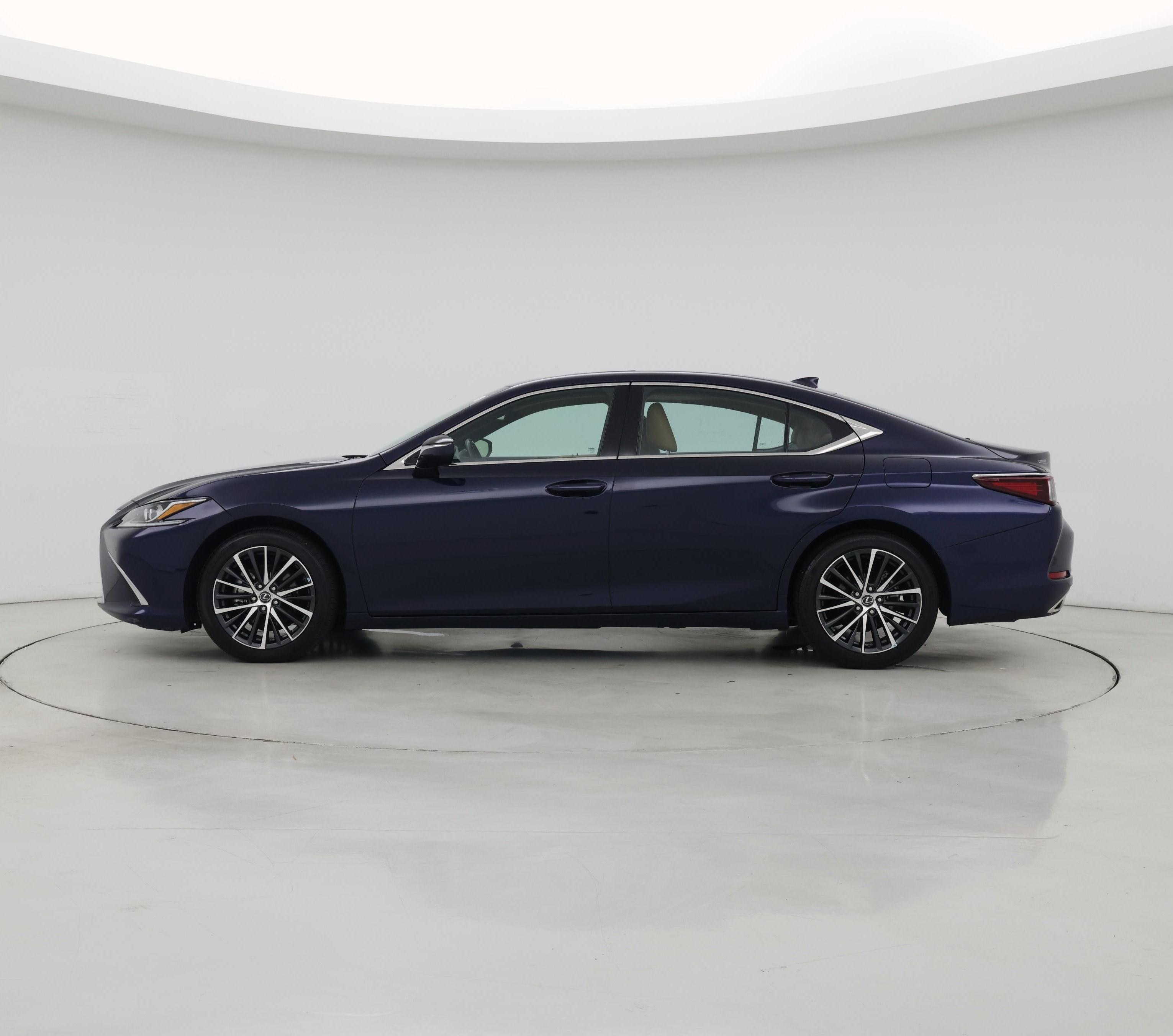 Thumbnail: 2024 Lexus ES - 3