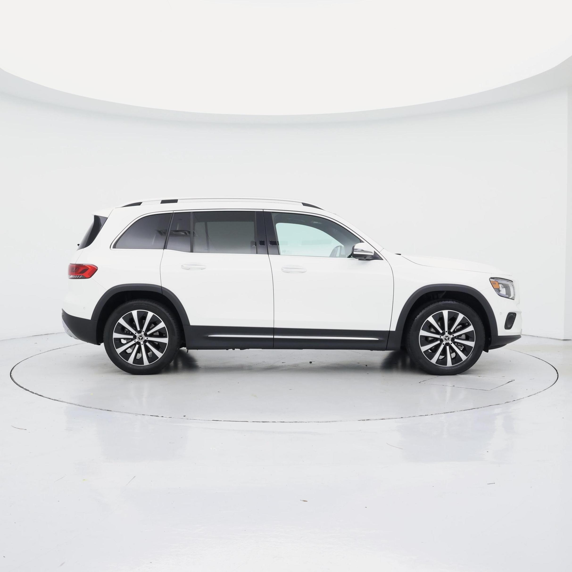 Thumbnail: 2023 Mercedes-Benz GLB - 7