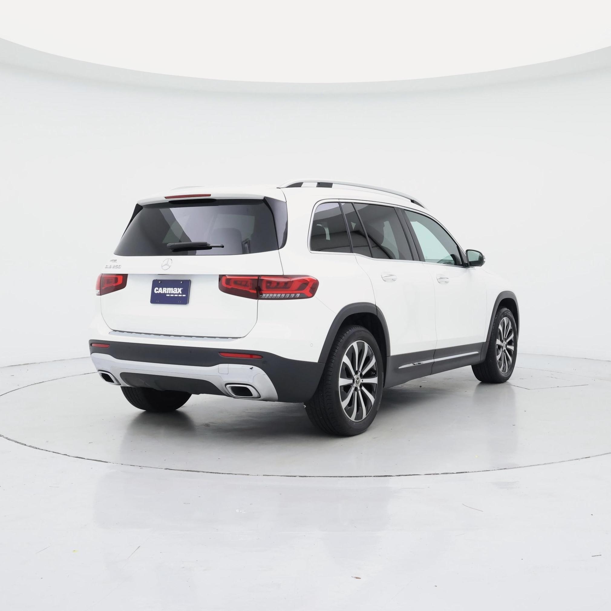 Thumbnail: 2023 Mercedes-Benz GLB - 8