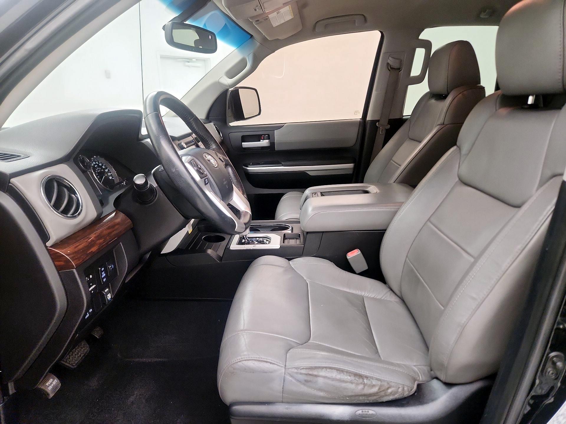 Thumbnail: 2015 Toyota Tundra - 11