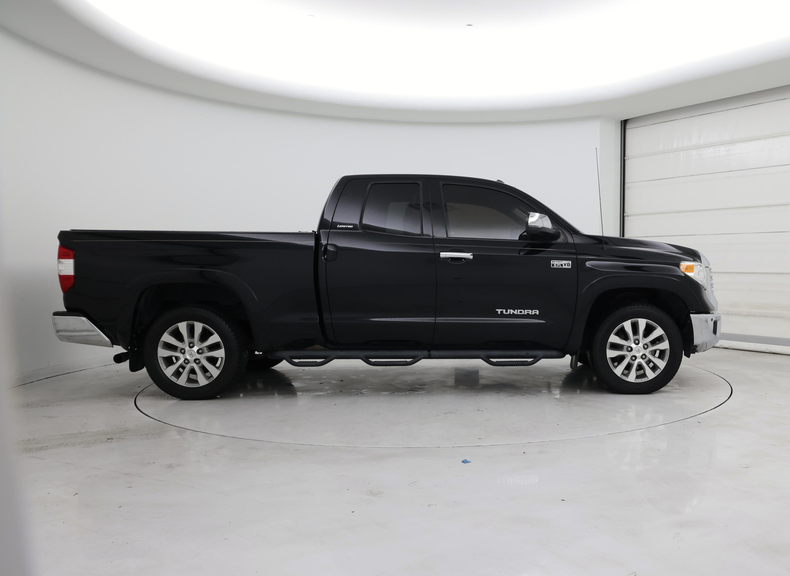 Thumbnail: 2015 Toyota Tundra - 7