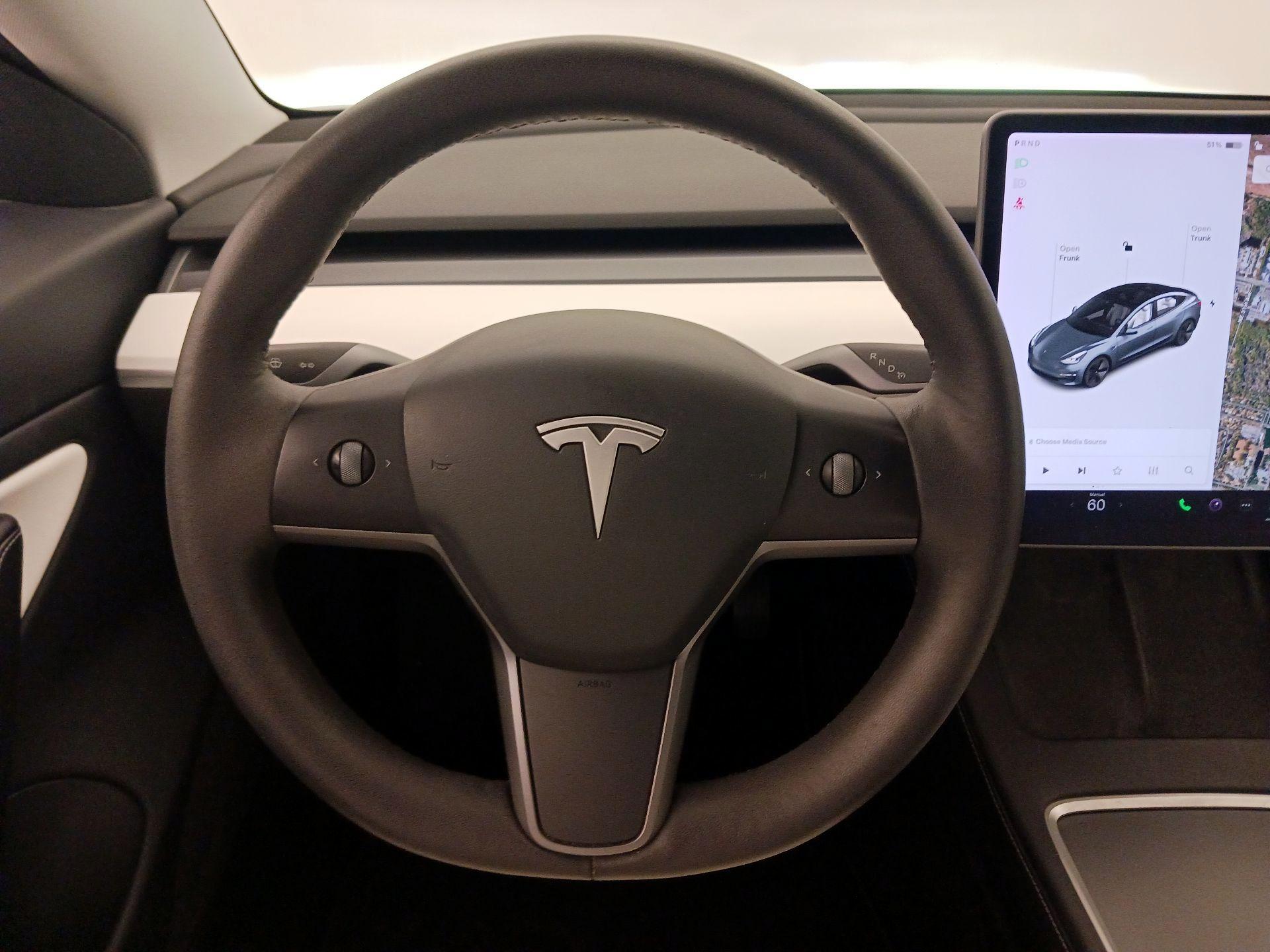 Thumbnail: 2021 Tesla Model 3 - 10