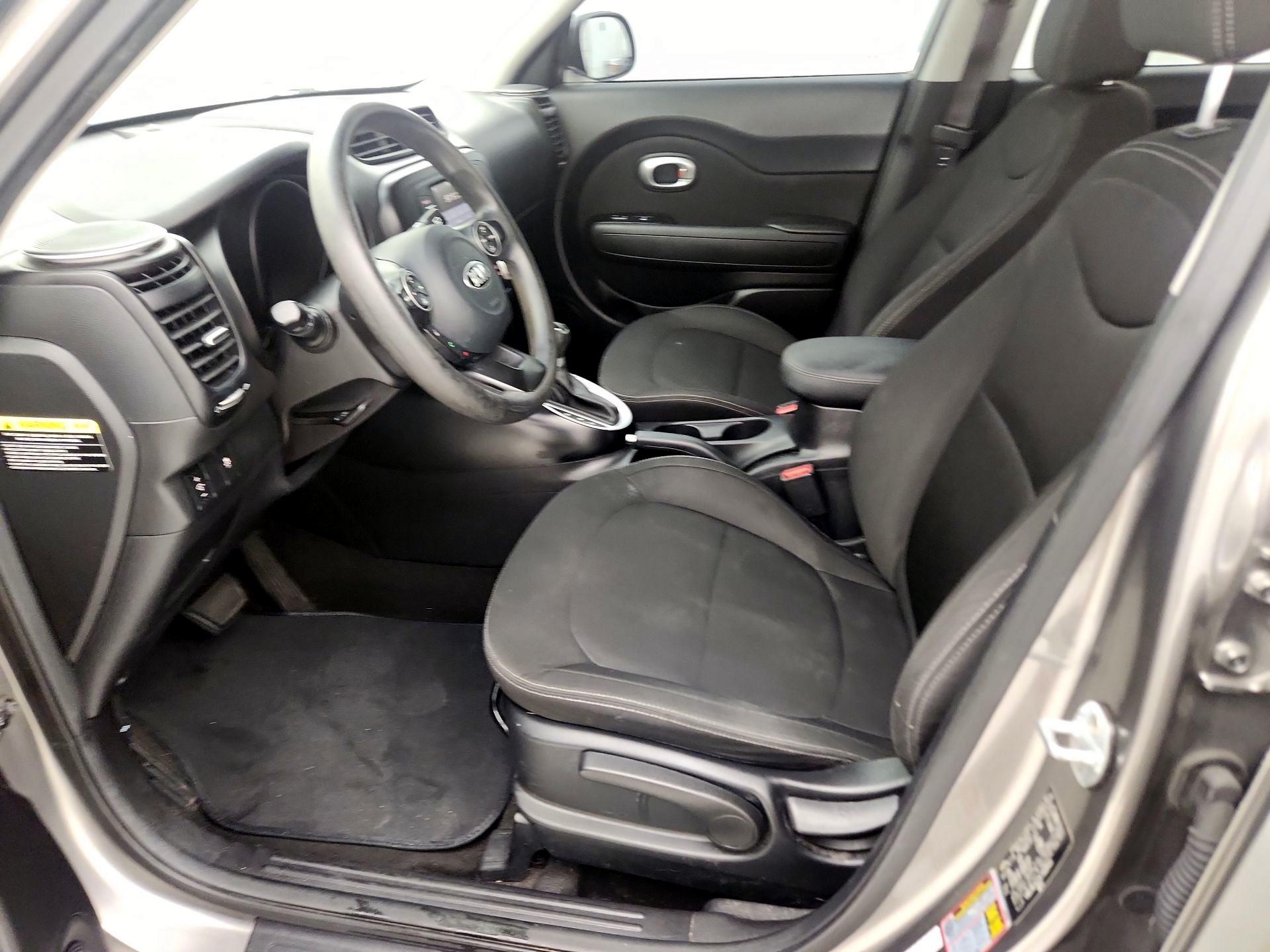 Thumbnail: 2019 Kia Soul - 11