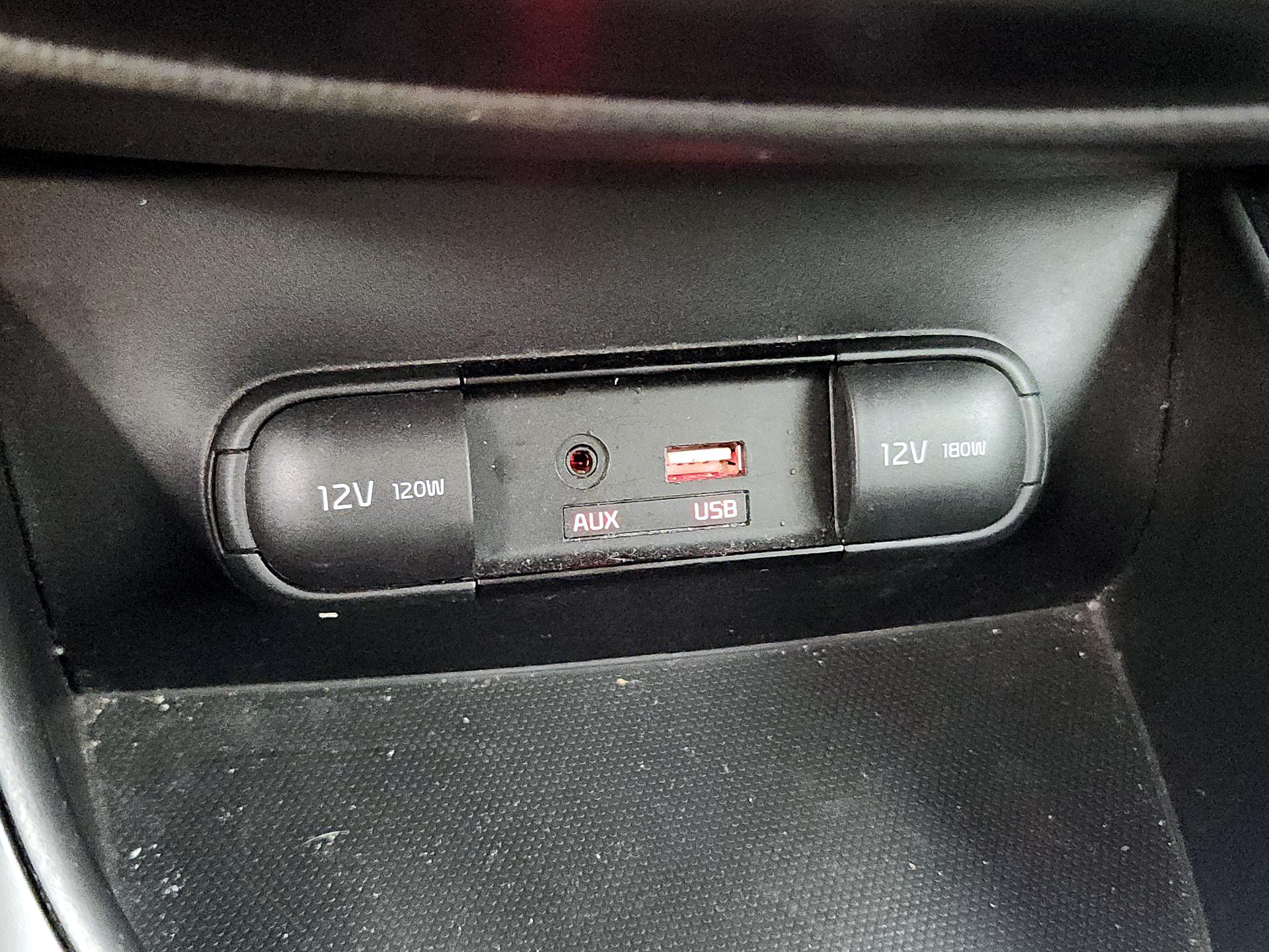 Thumbnail: 2019 Kia Soul - 18