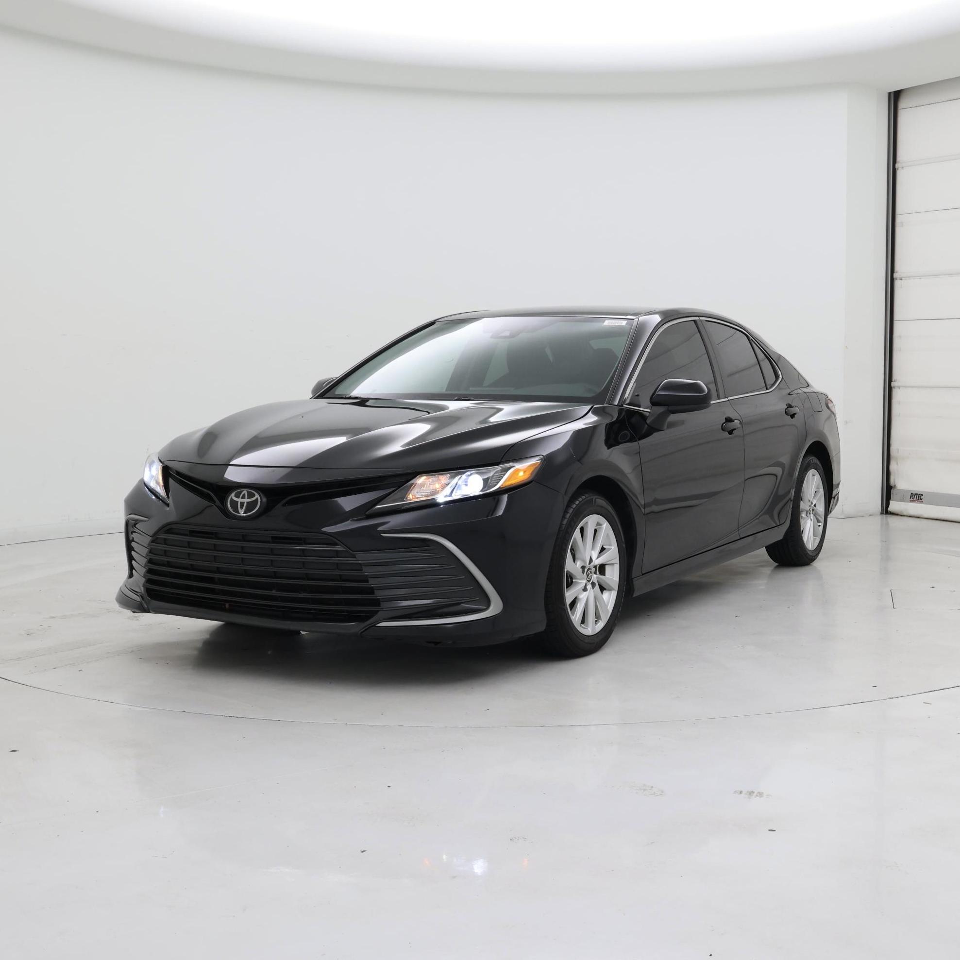 Thumbnail: 2023 Toyota Camry - 4