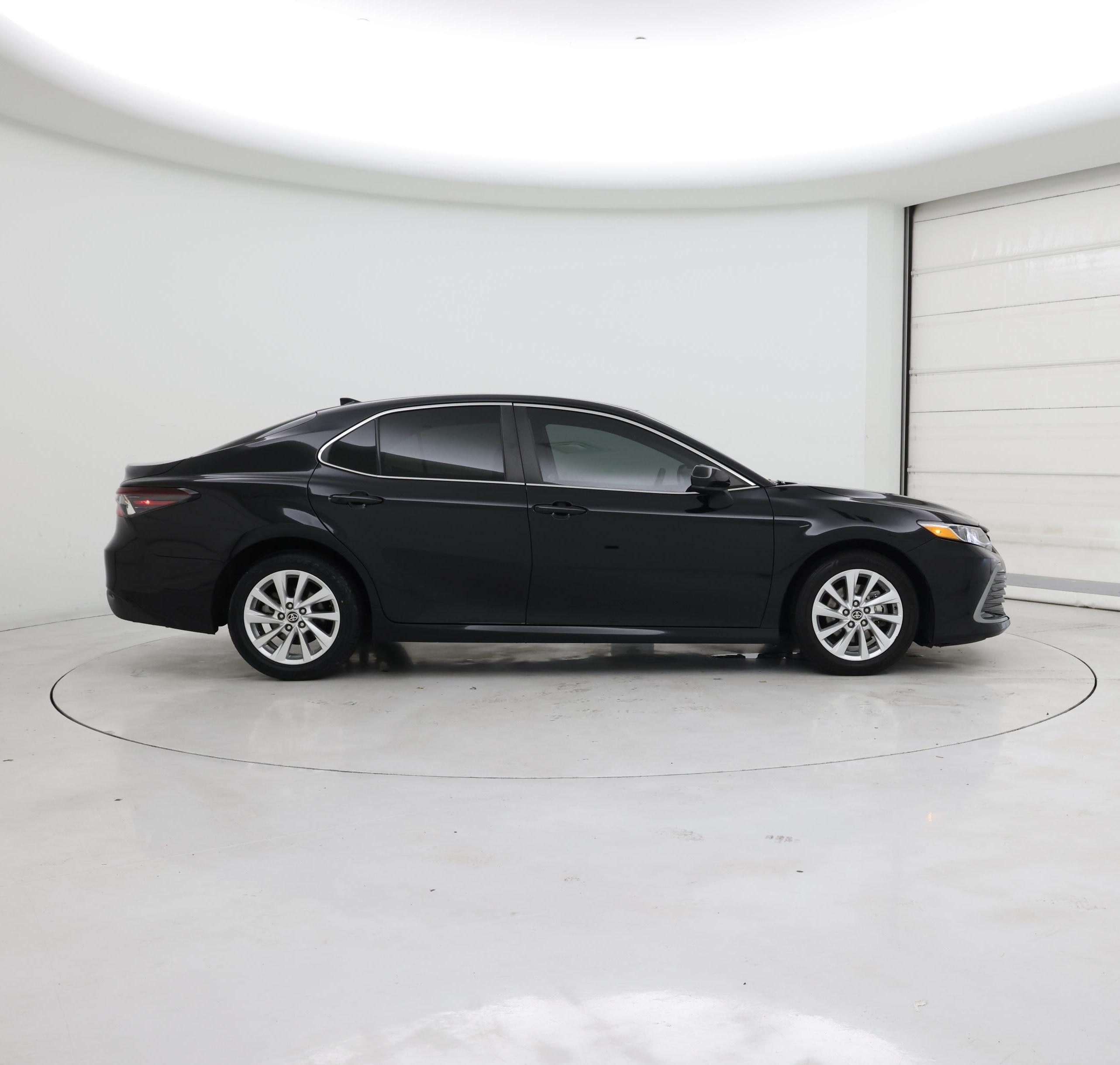 Thumbnail: 2023 Toyota Camry - 7