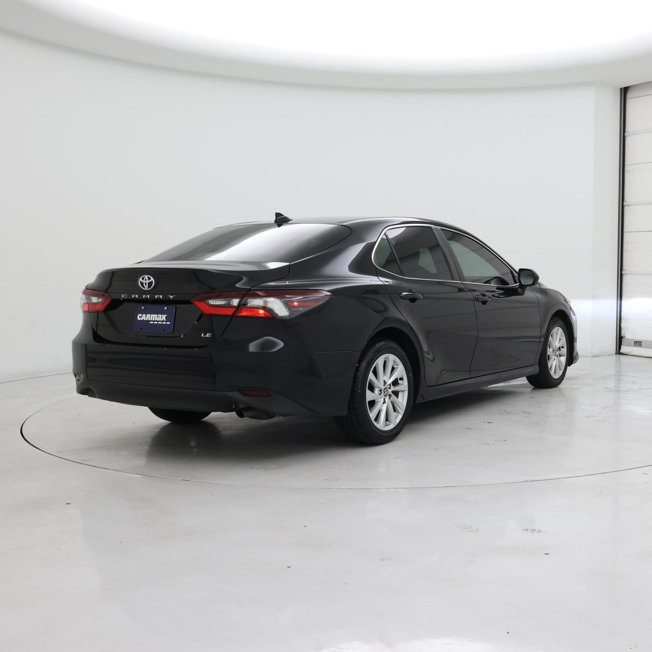 Thumbnail: 2023 Toyota Camry - 8