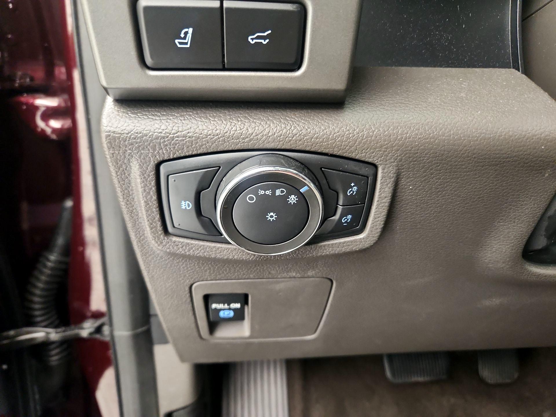 Thumbnail: 2021 Ford Expedition - 13