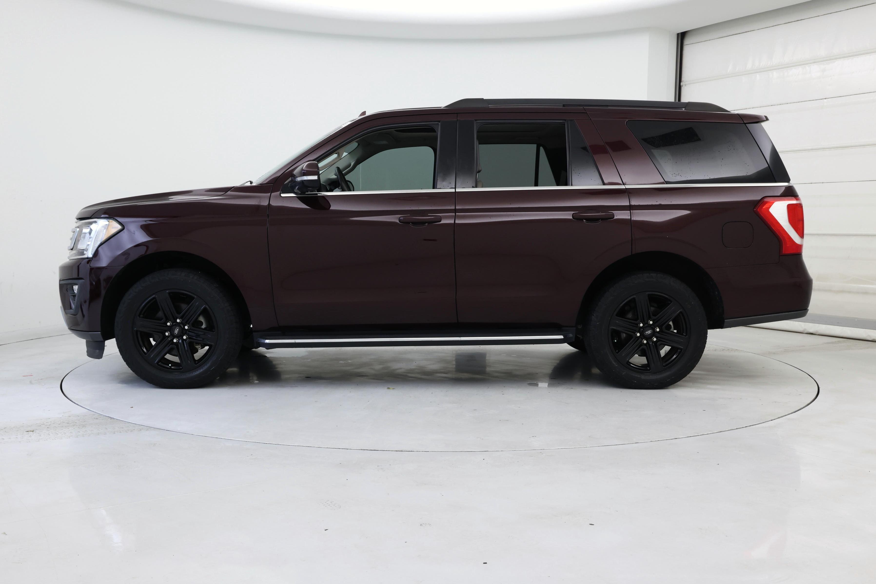 Thumbnail: 2021 Ford Expedition - 3