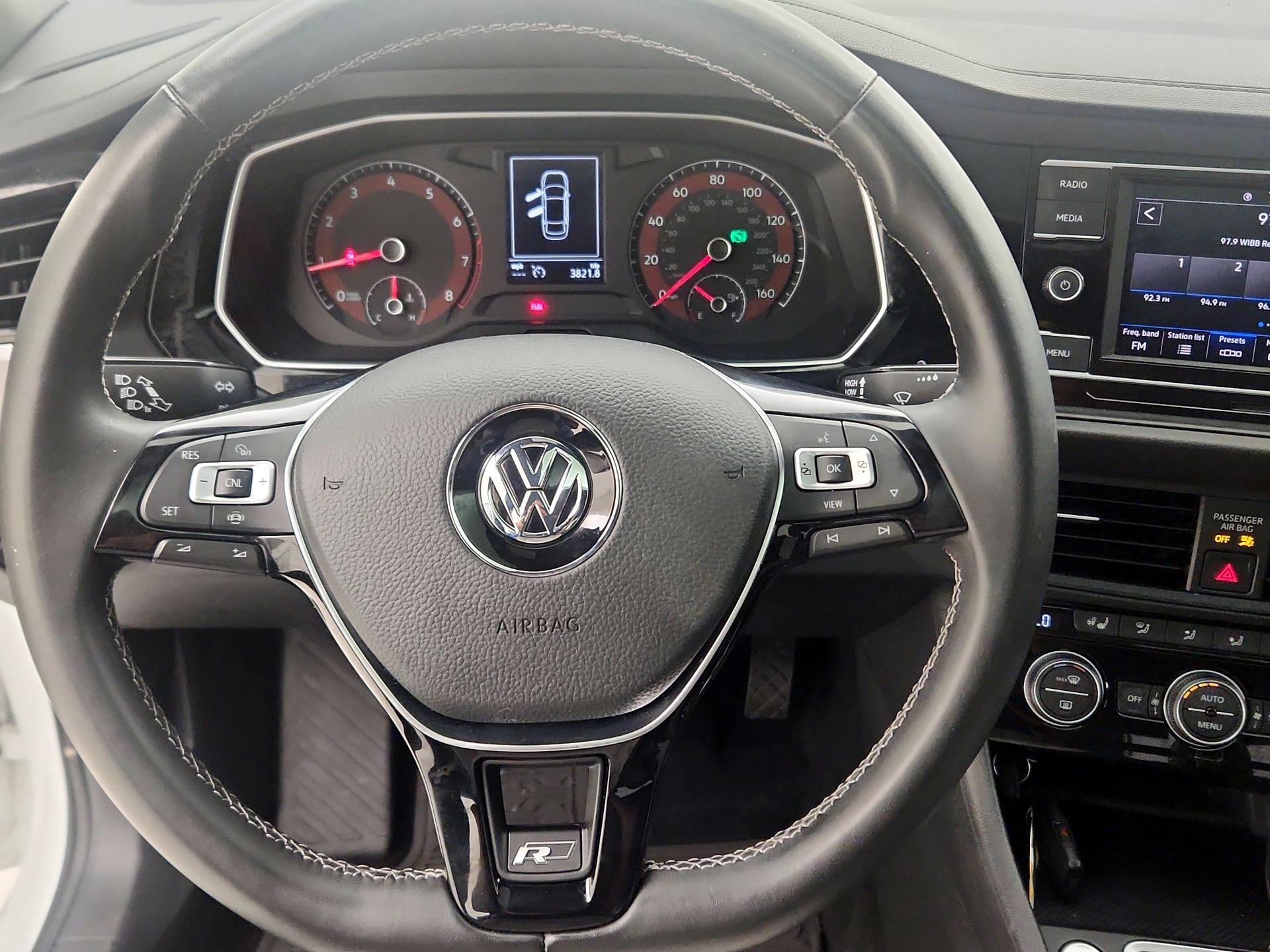 Thumbnail: 2020 Volkswagen Jetta - 10