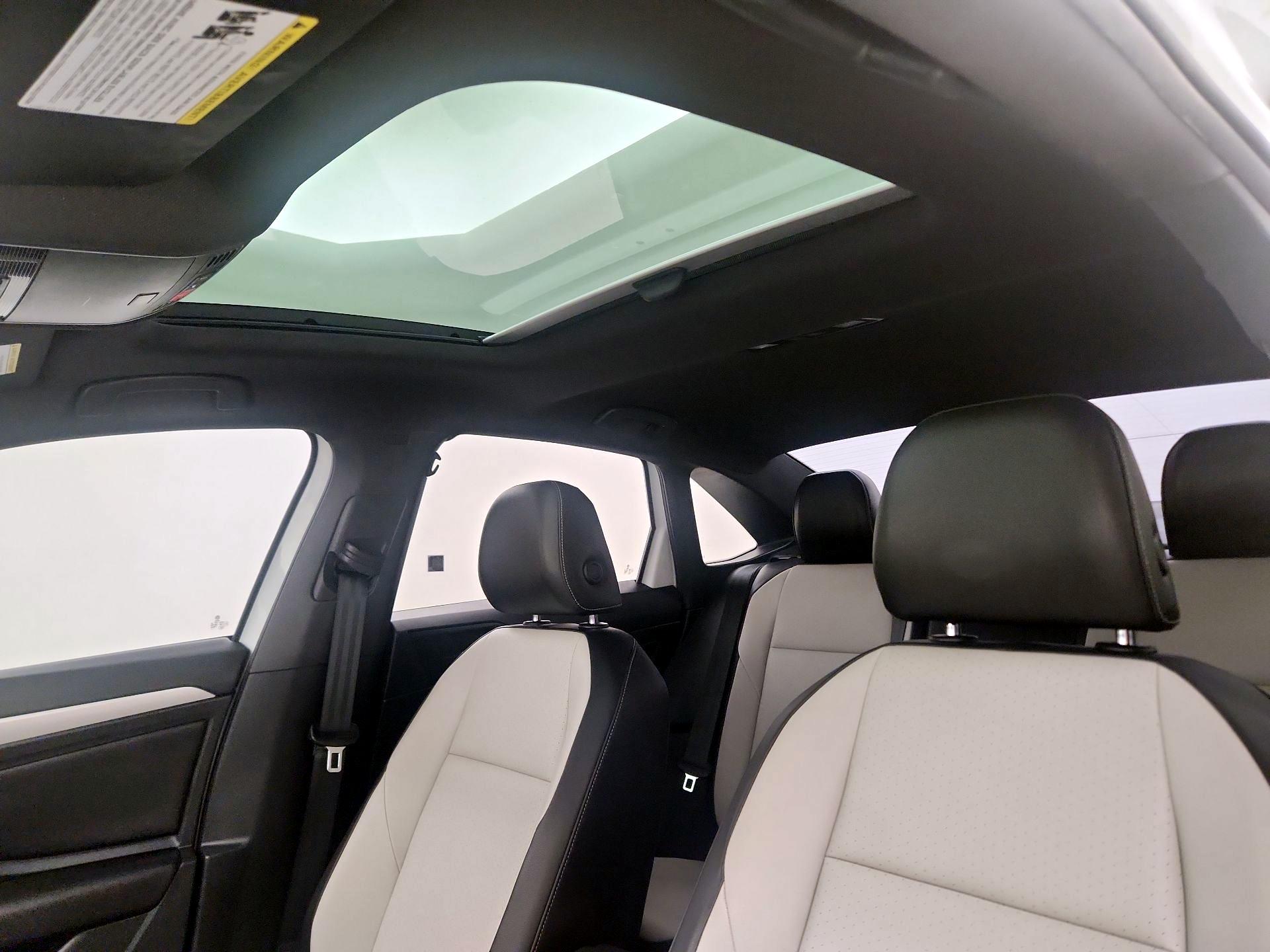 Thumbnail: 2020 Volkswagen Jetta - 19