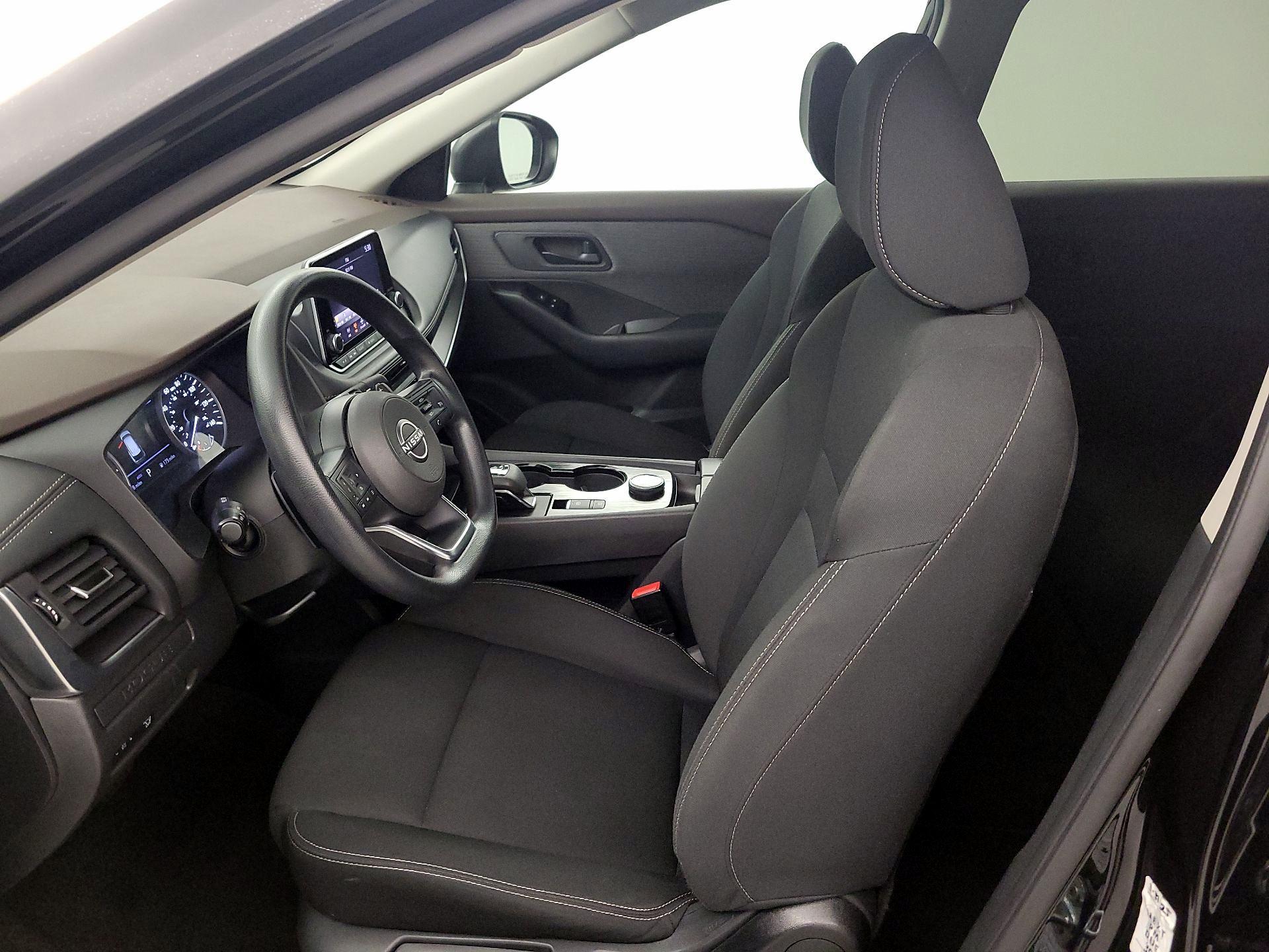 Thumbnail: 2023 Nissan Rogue - 9