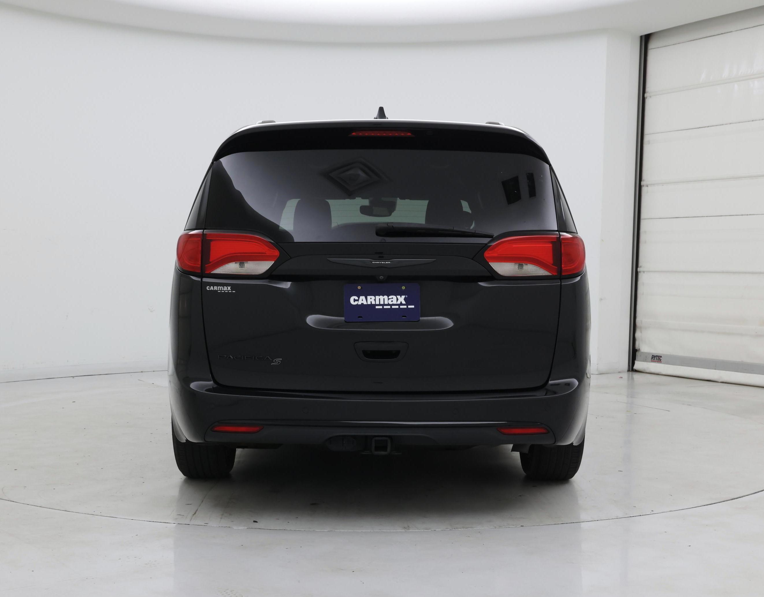 Thumbnail: 2020 Chrysler Pacifica - 6