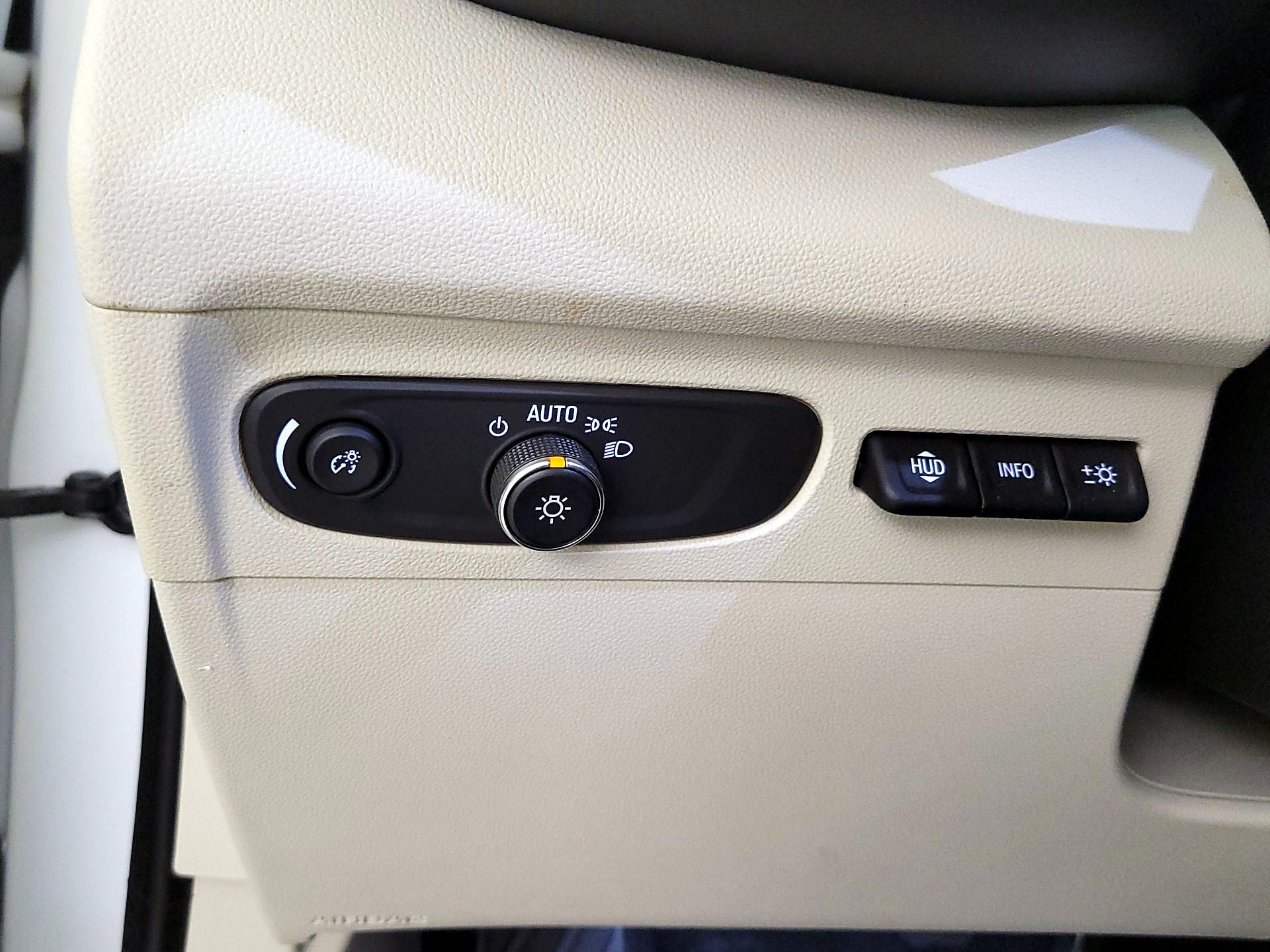 Thumbnail: 2022 Buick Envision - 11