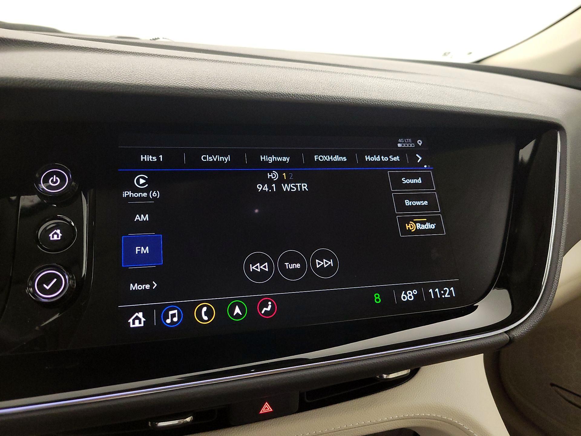 Thumbnail: 2022 Buick Envision - 14