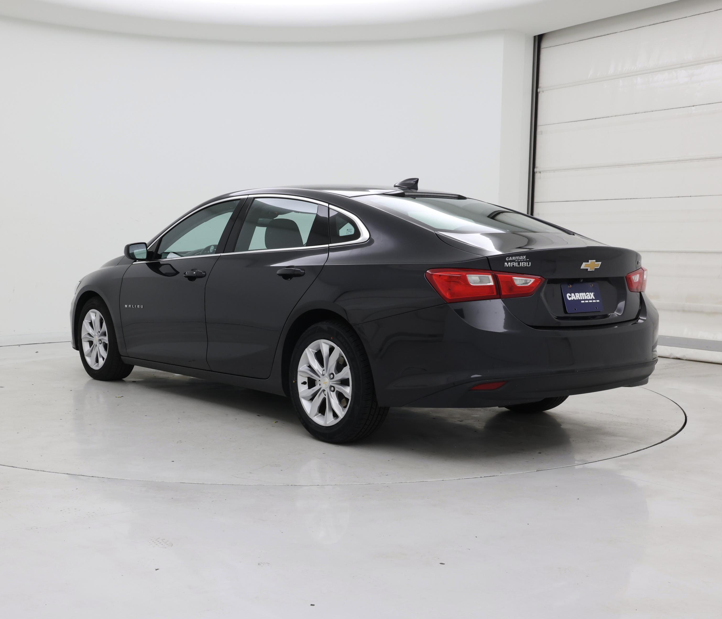Thumbnail: 2023 Chevrolet Malibu - 2