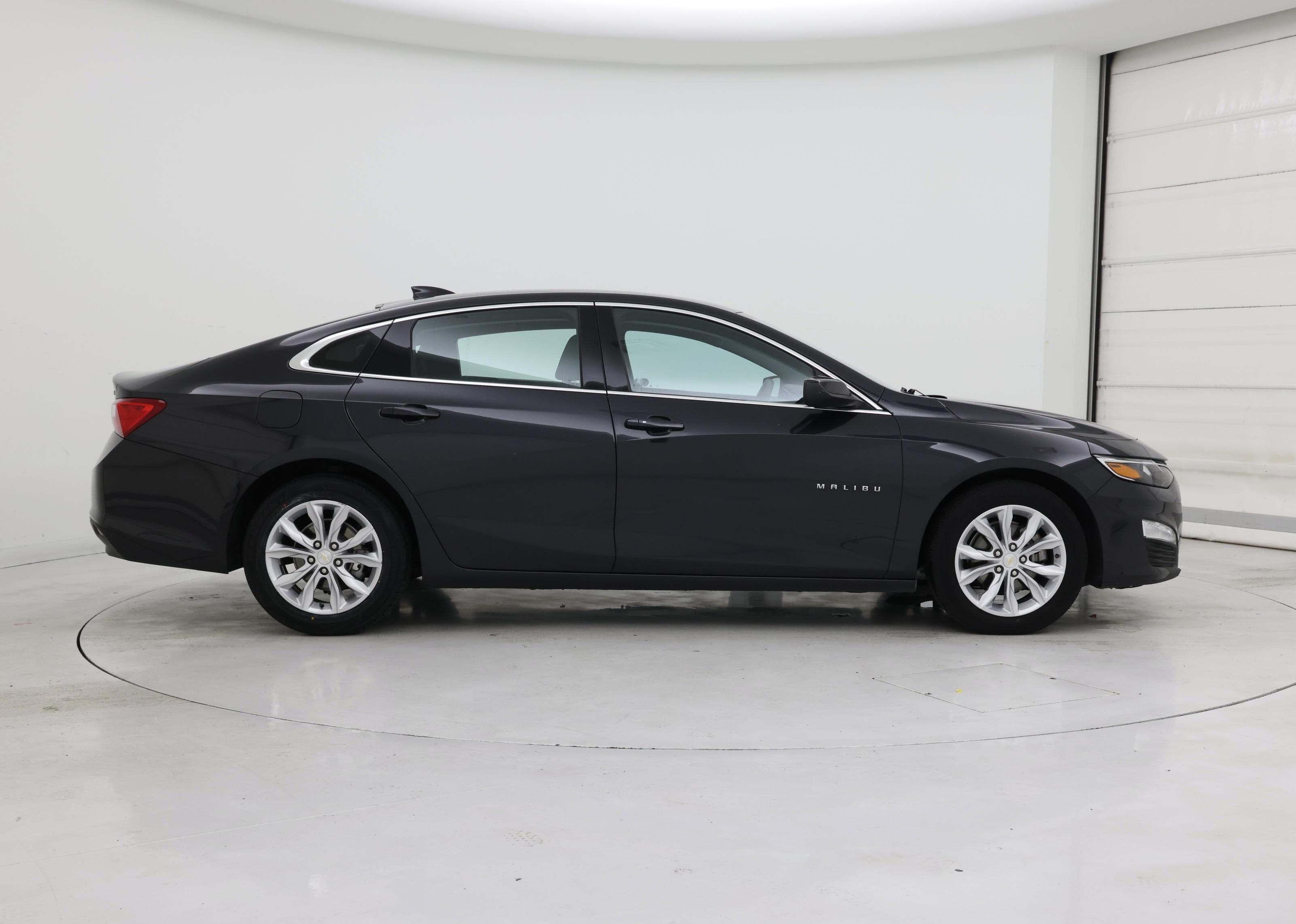 Thumbnail: 2023 Chevrolet Malibu - 7
