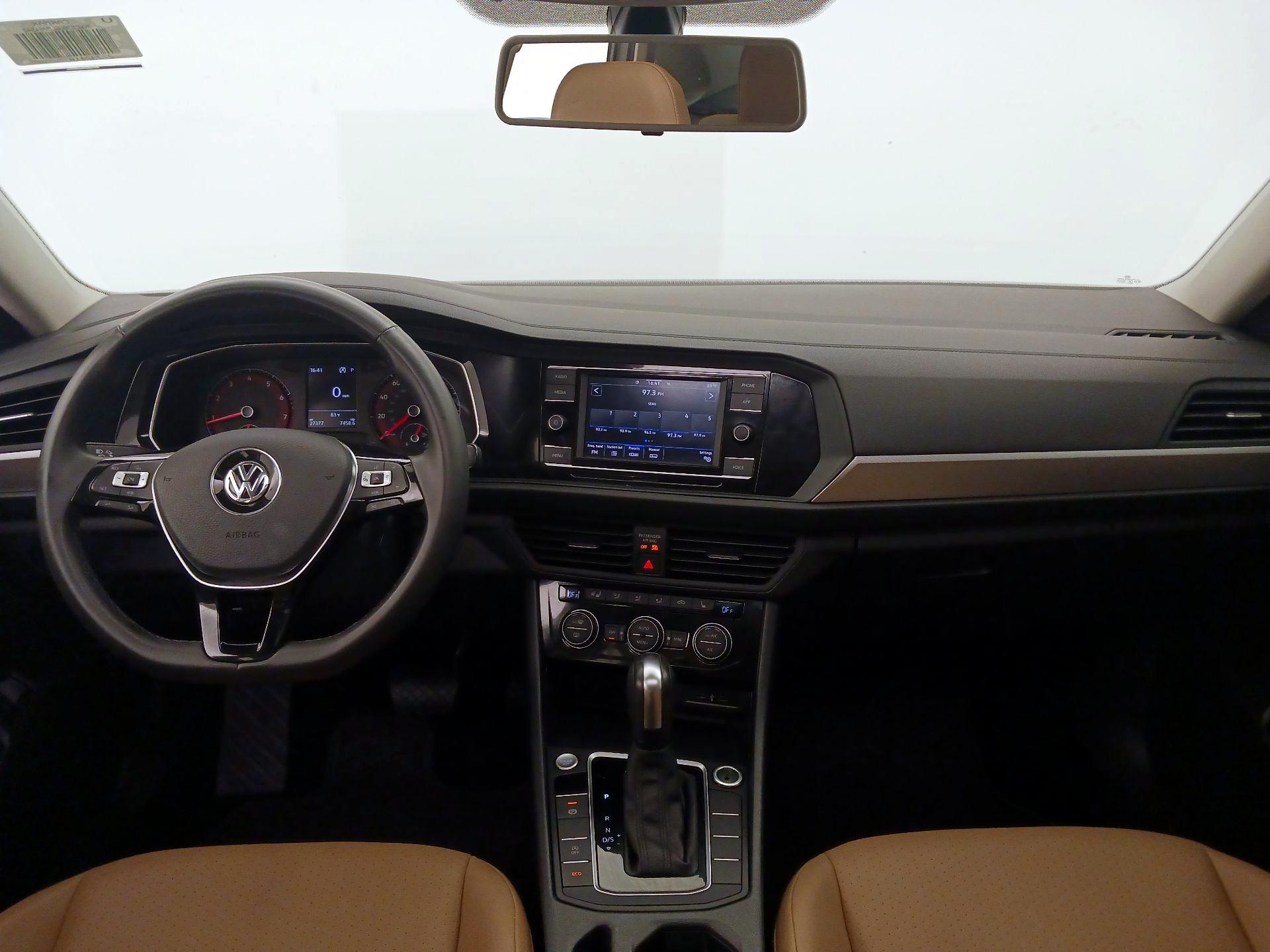 Thumbnail: 2020 Volkswagen Jetta - 9