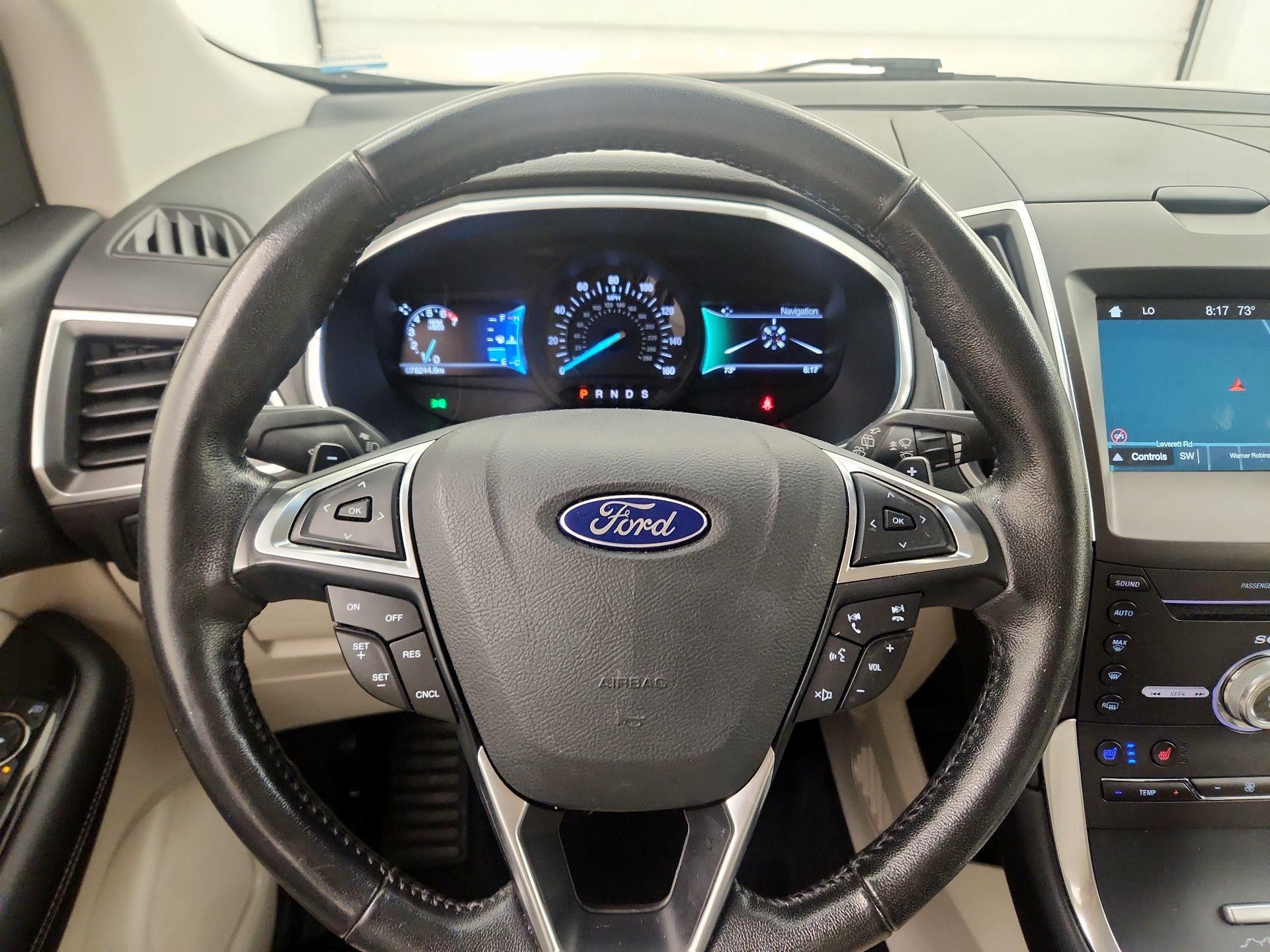 Thumbnail: 2017 Ford Edge - 10