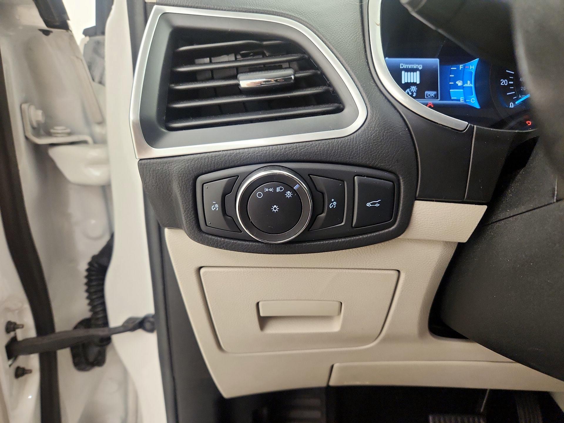 Thumbnail: 2017 Ford Edge - 13
