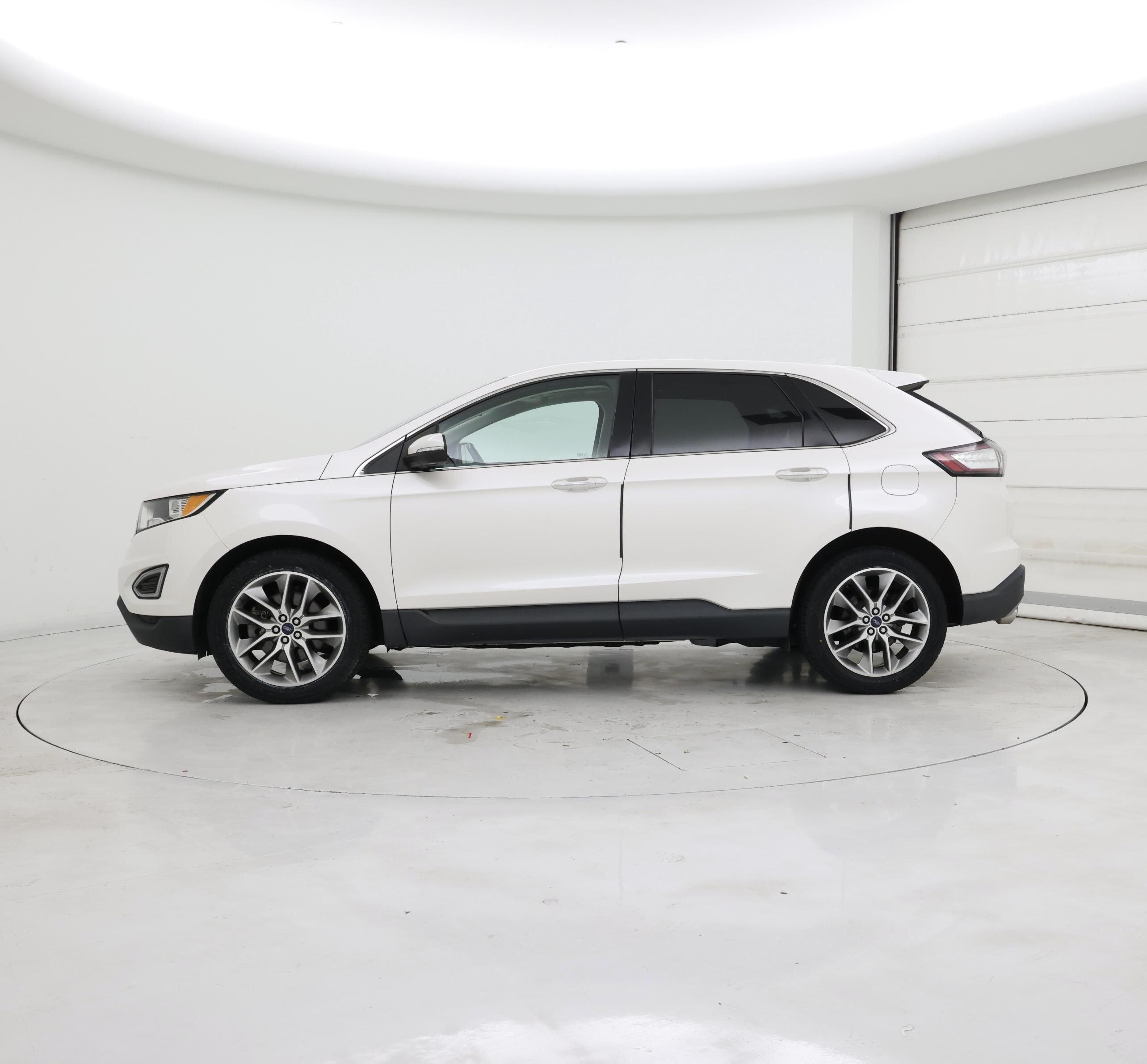 Thumbnail: 2017 Ford Edge - 3