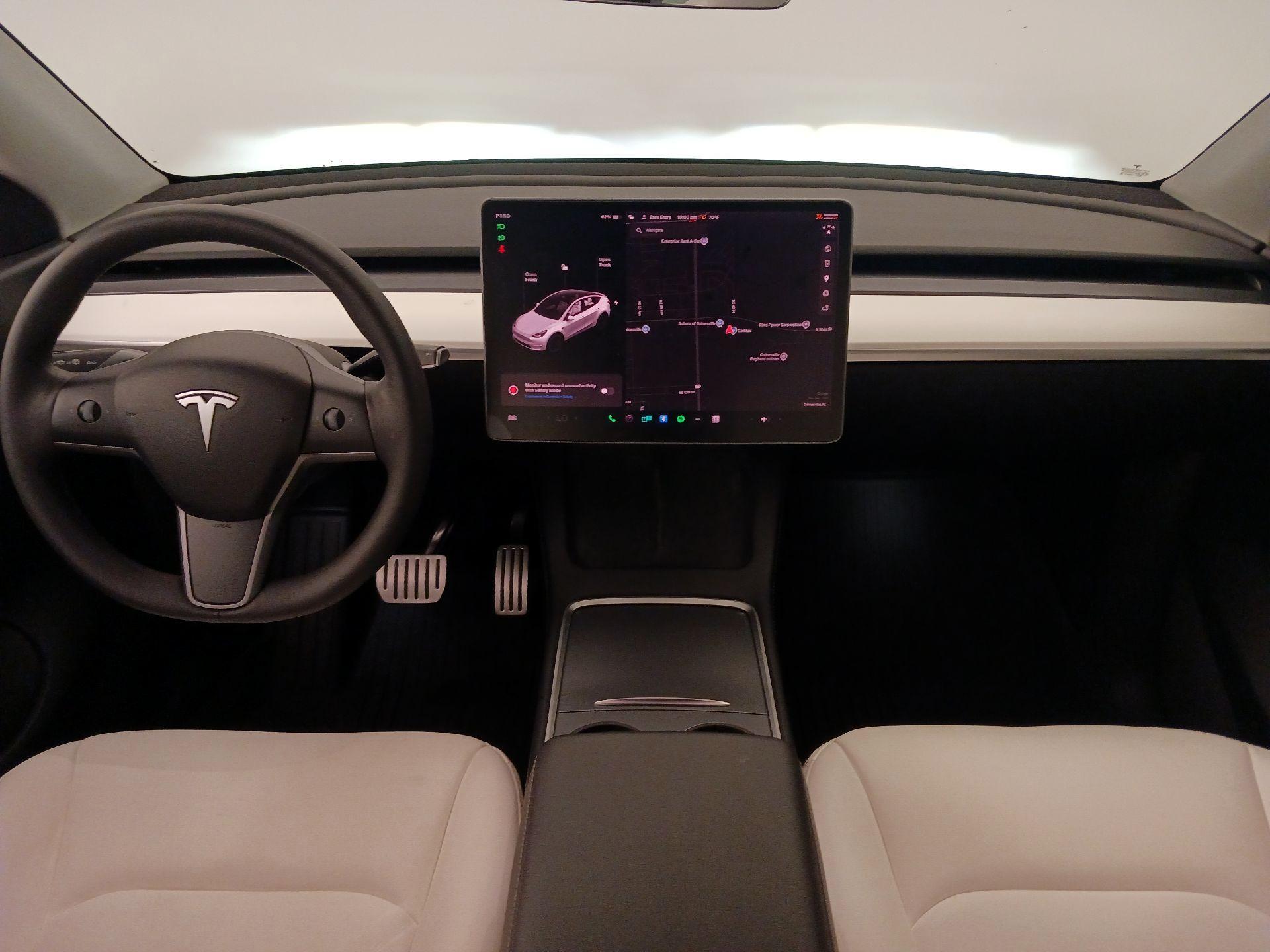 Thumbnail: 2022 Tesla Model Y - 9