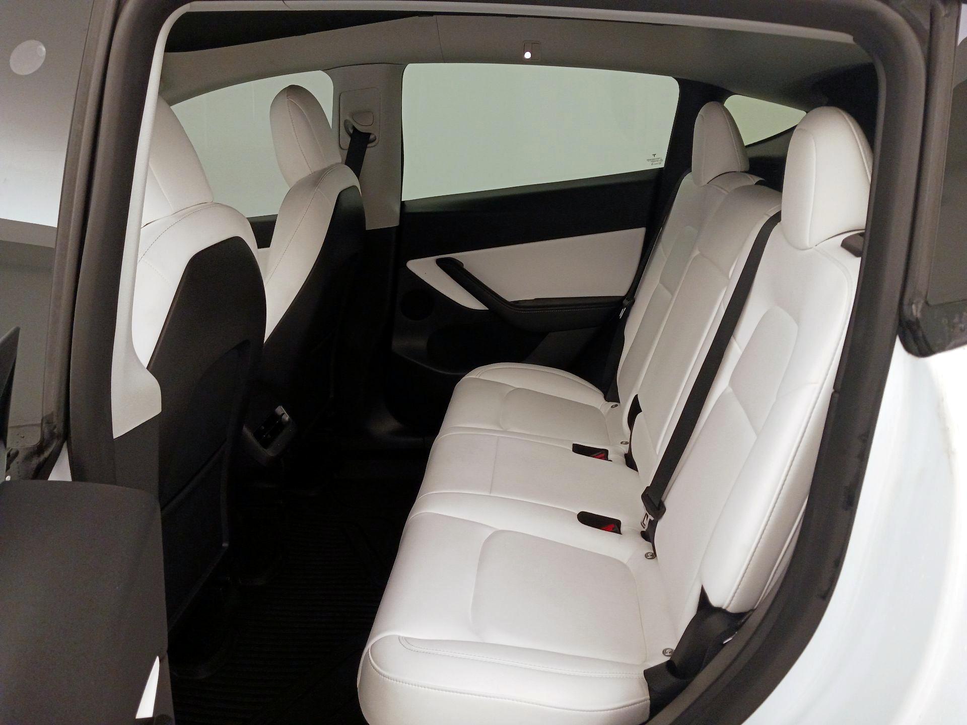 Thumbnail: 2022 Tesla Model Y - 18
