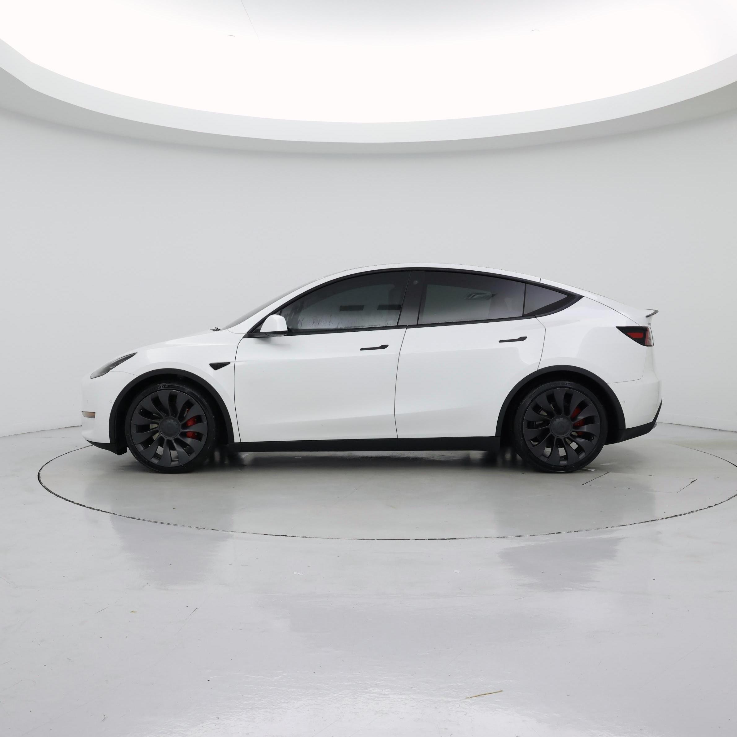 Thumbnail: 2022 Tesla Model Y - 3