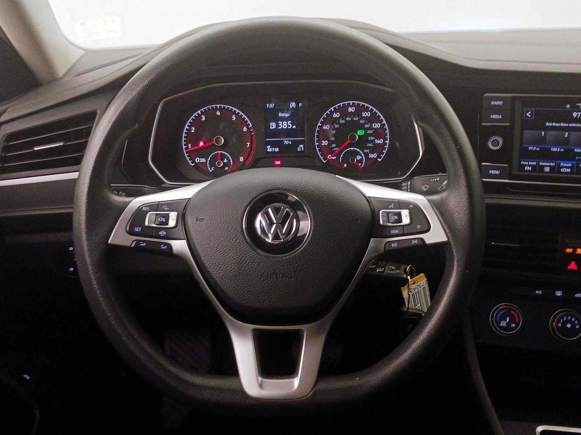 Thumbnail: 2020 Volkswagen Jetta - 10
